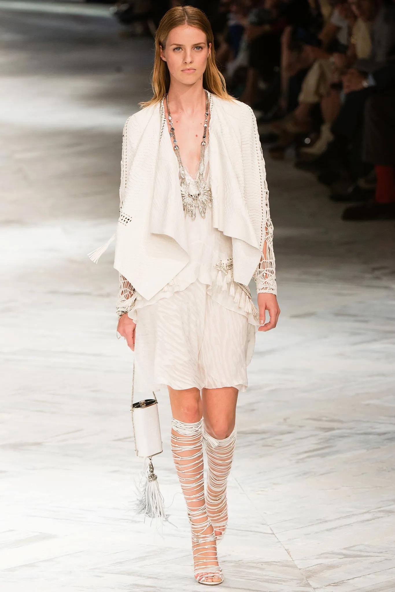 Roberto Cavalli Spring 2014 Runway Knee-High Gladiator Heels in Ivory Leather (talons gladiateurs à hauteur de genoux en cuir ivoire). en vente 3