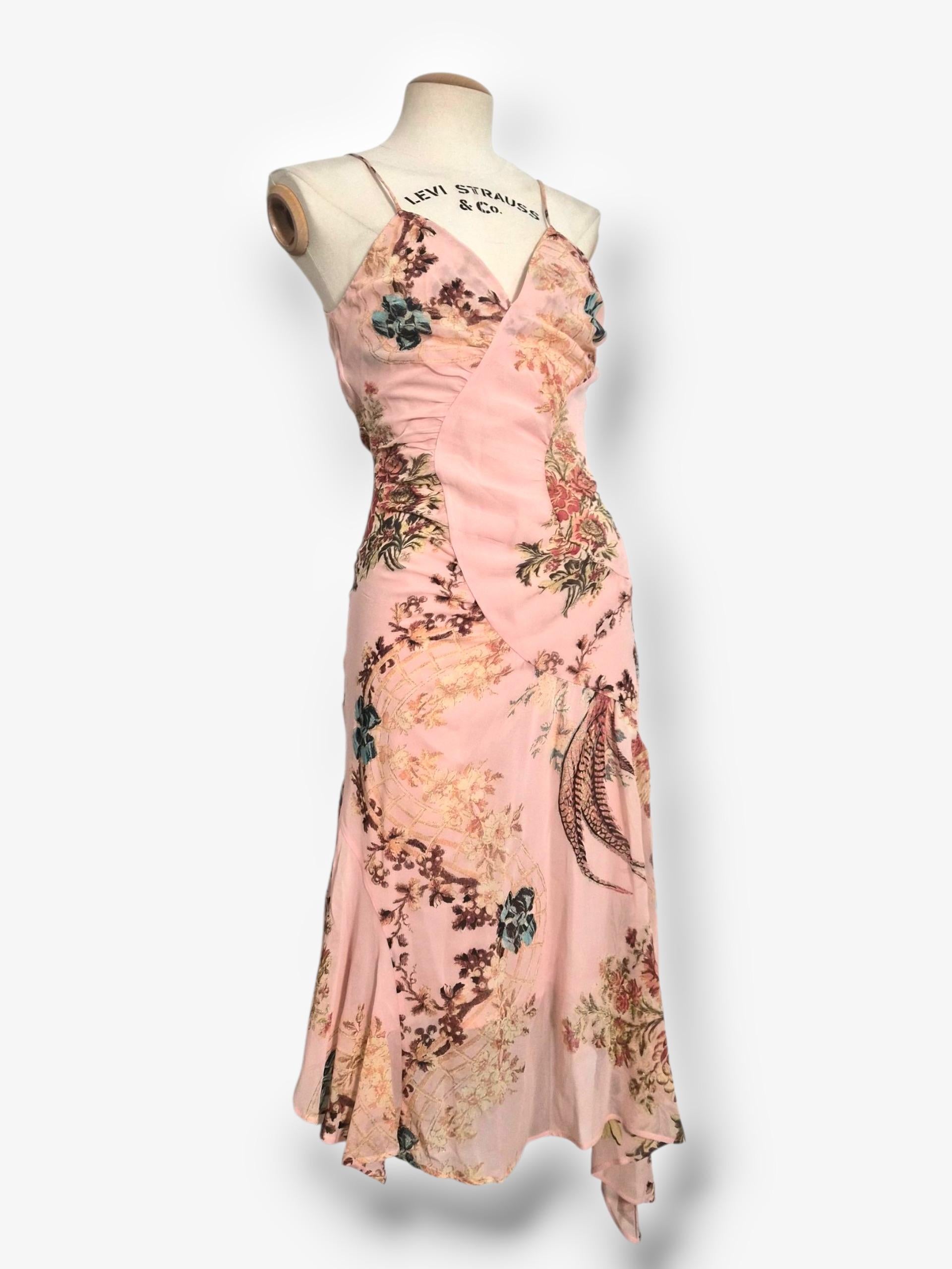 Roberto Cavalli Frühjahr/Sommer 2003 Rosa Seidenkleid mit Fasanenprint im Angebot 4
