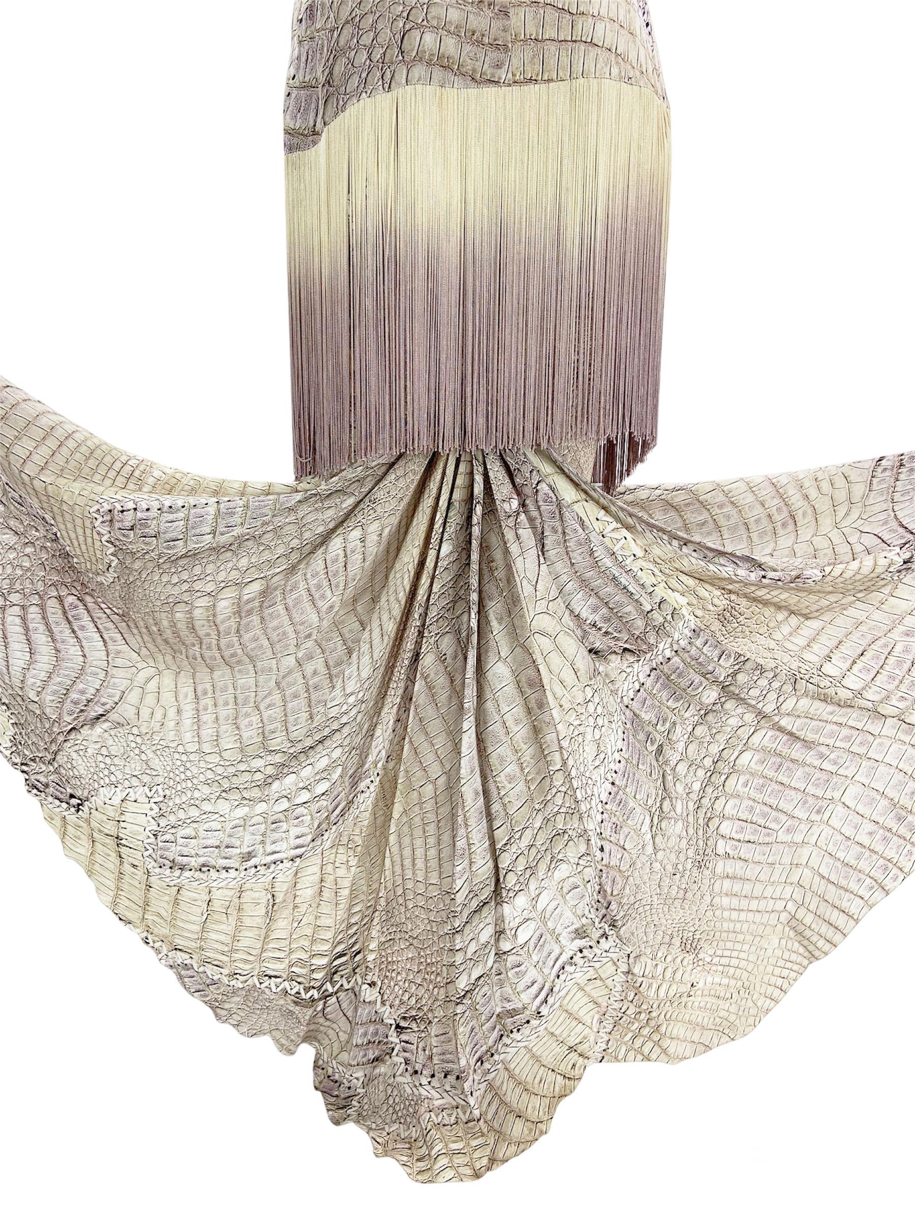 Roberto Cavalli SS 2011 Runway Falda de flecos ombre con estampado de cocodrilo + caftán It 44 en venta 8