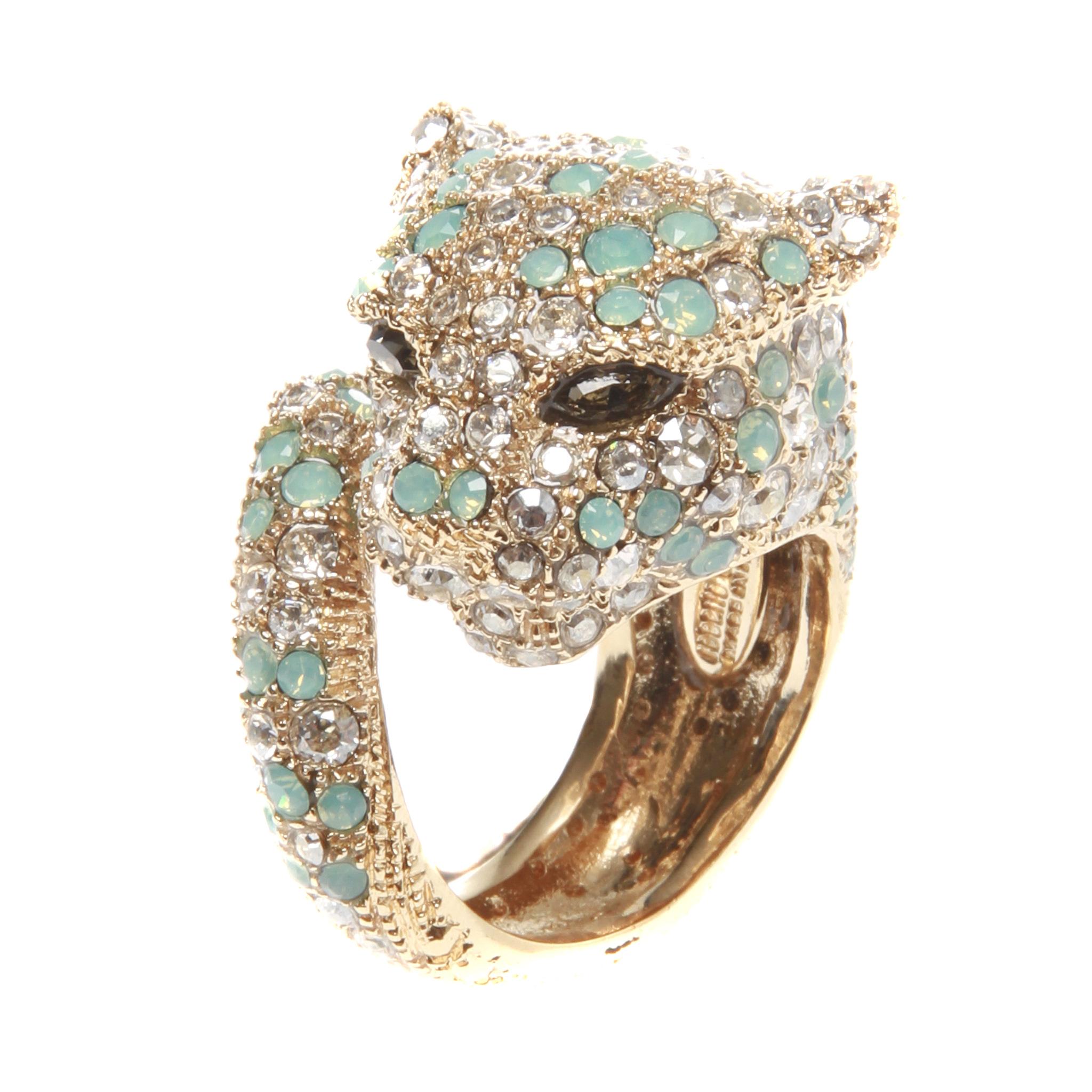 A stunning Swarovski embellished panther cocktail ring by ROBERTO CAVALLI.
Intricately crafted with turquoise, clear crystals embellished gold plated brass panther ring.
Punctuate your look with this stunning Swarovski crystal ring from ROBERTO