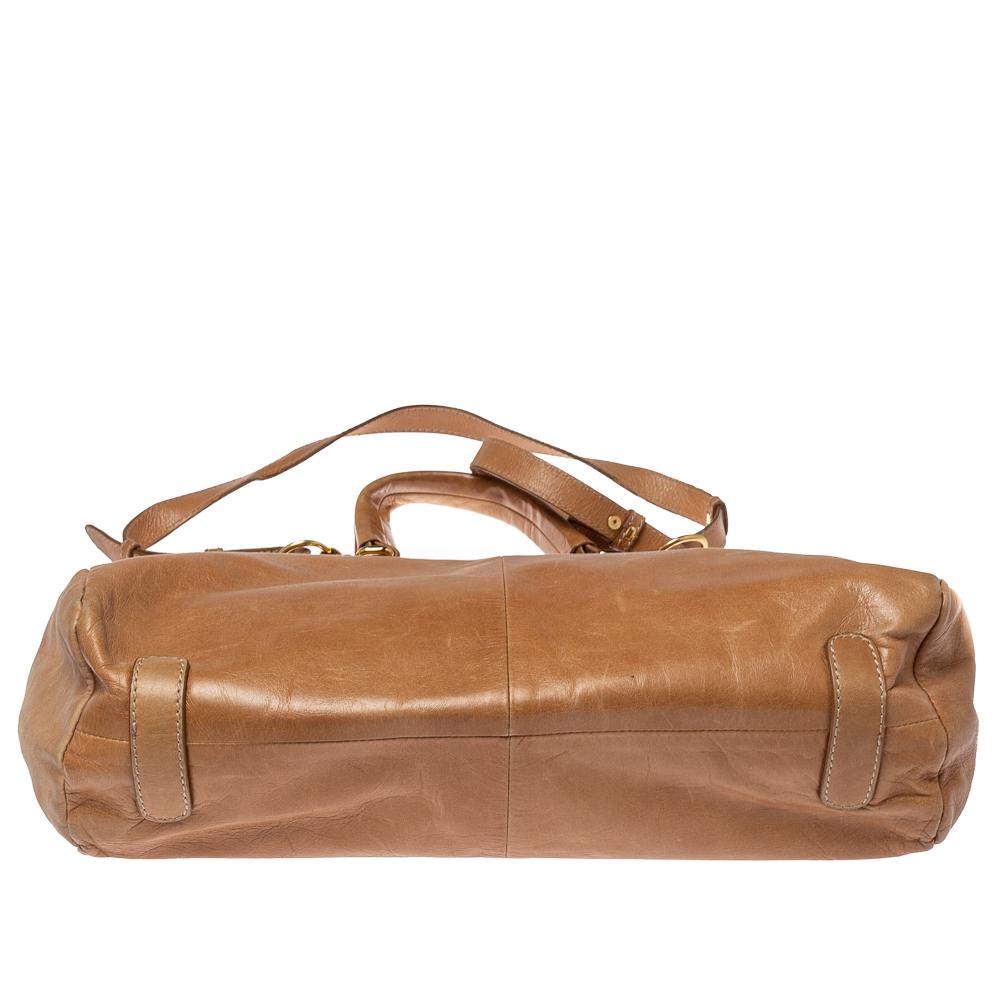 Roberto Cavalli Tan Leather Multiple Pocket Top Handle Bag In Fair Condition In Dubai, Al Qouz 2