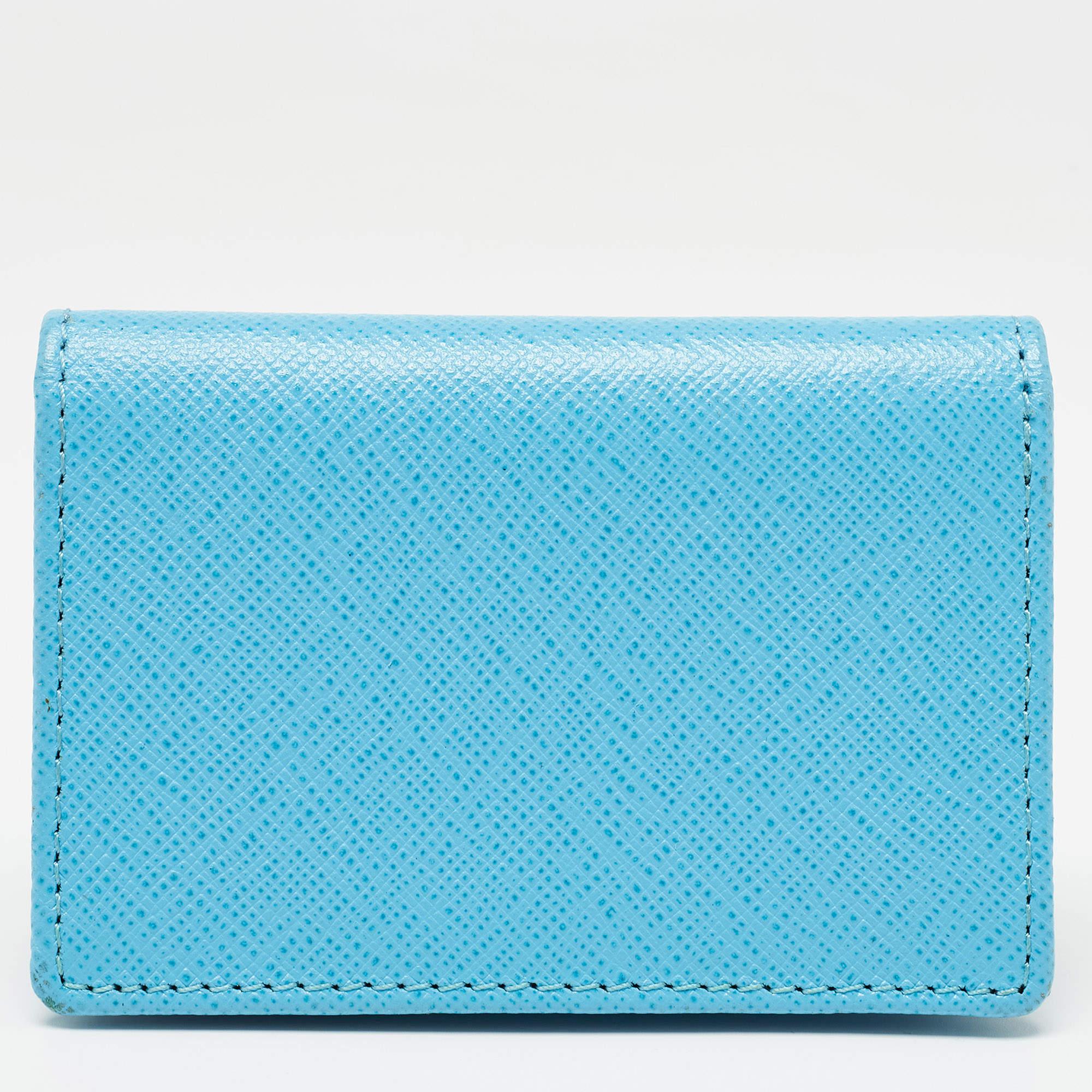 Roberto Cavalli Turquoise Leather Card Case In Excellent Condition For Sale In Dubai, Al Qouz 2