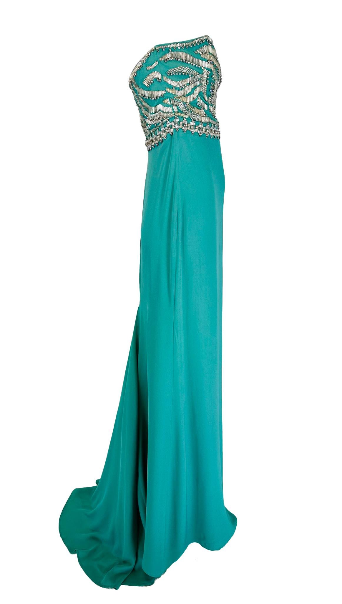 Roberto Cavalli Vestido de noche sin tirantes con corpiño de pedrería de seda turquesa  42 en venta 2