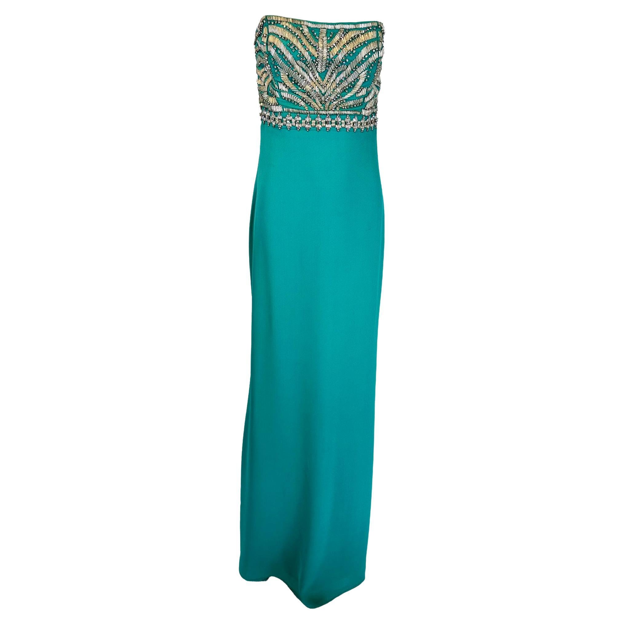 Roberto Cavalli Vestido de noche sin tirantes con corpiño de pedrería de seda turquesa  42 en venta