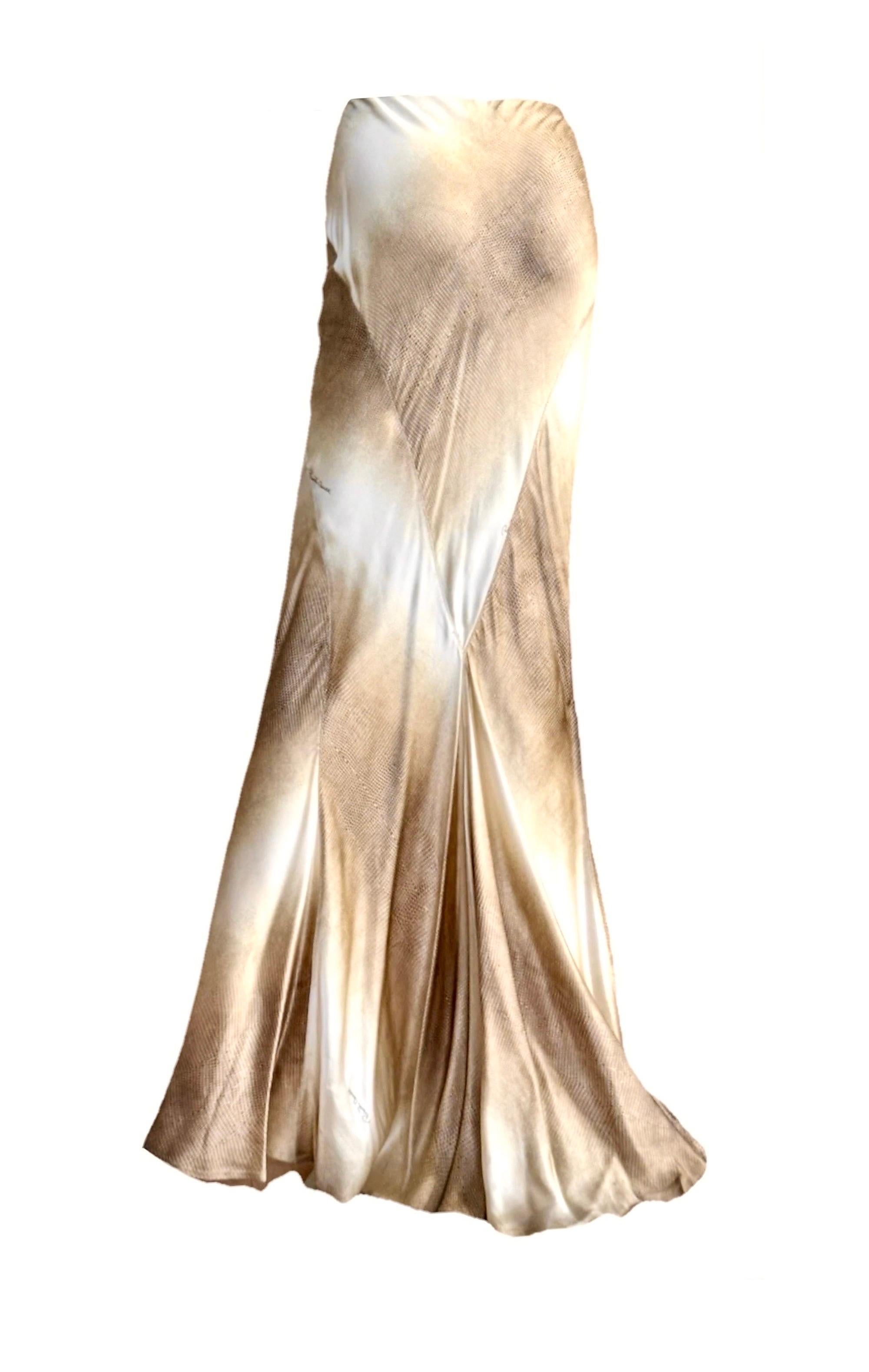 ROBERTO CAVALLI Vintage 2000s Python-Druck Seide Meerjungfrau Maxirock (Beige) im Angebot