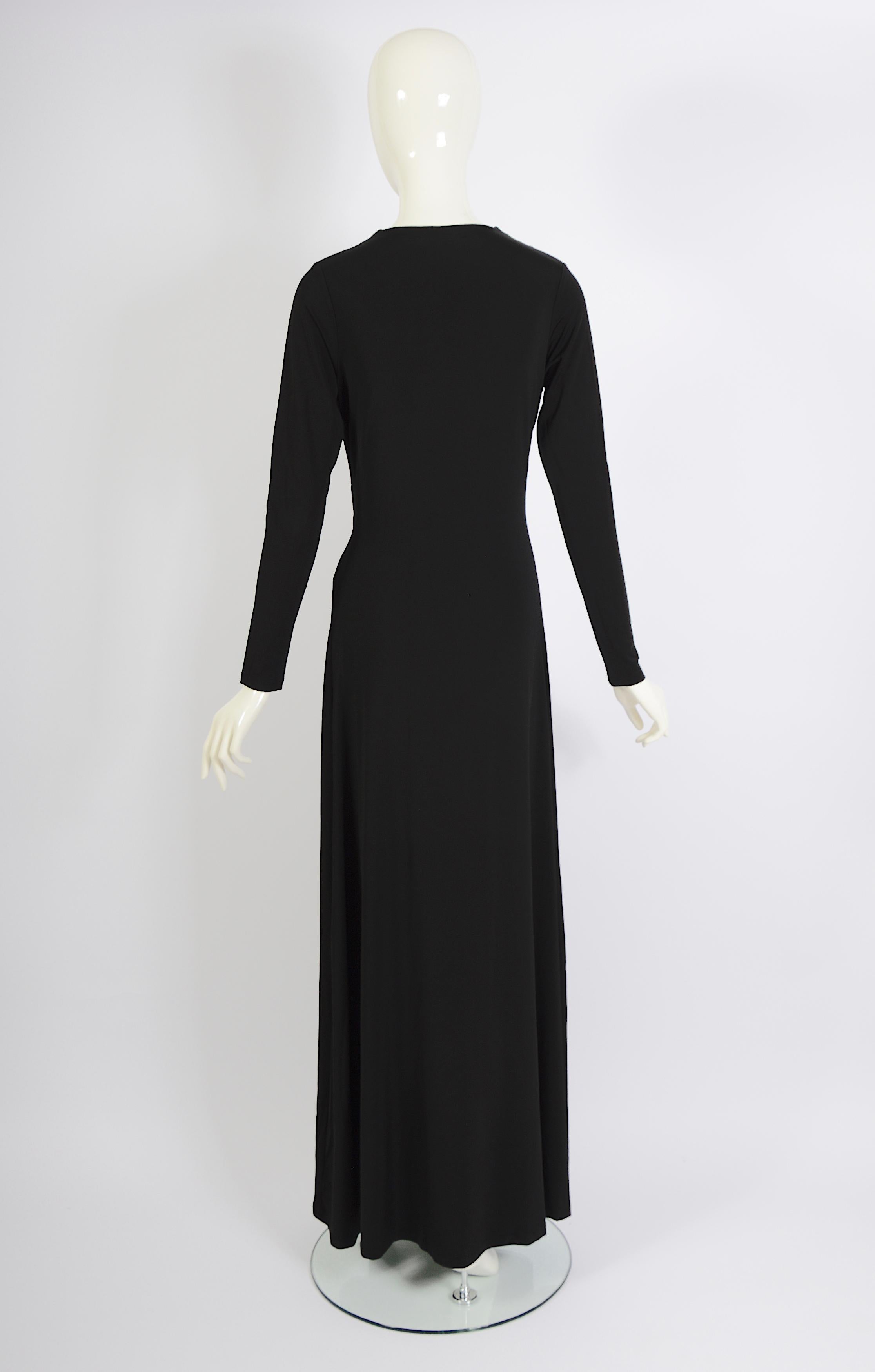 Donna Roberto Cavalli - Vestito da sera vintage anni '90 con spilla e drappeggio in jersey nero in vendita