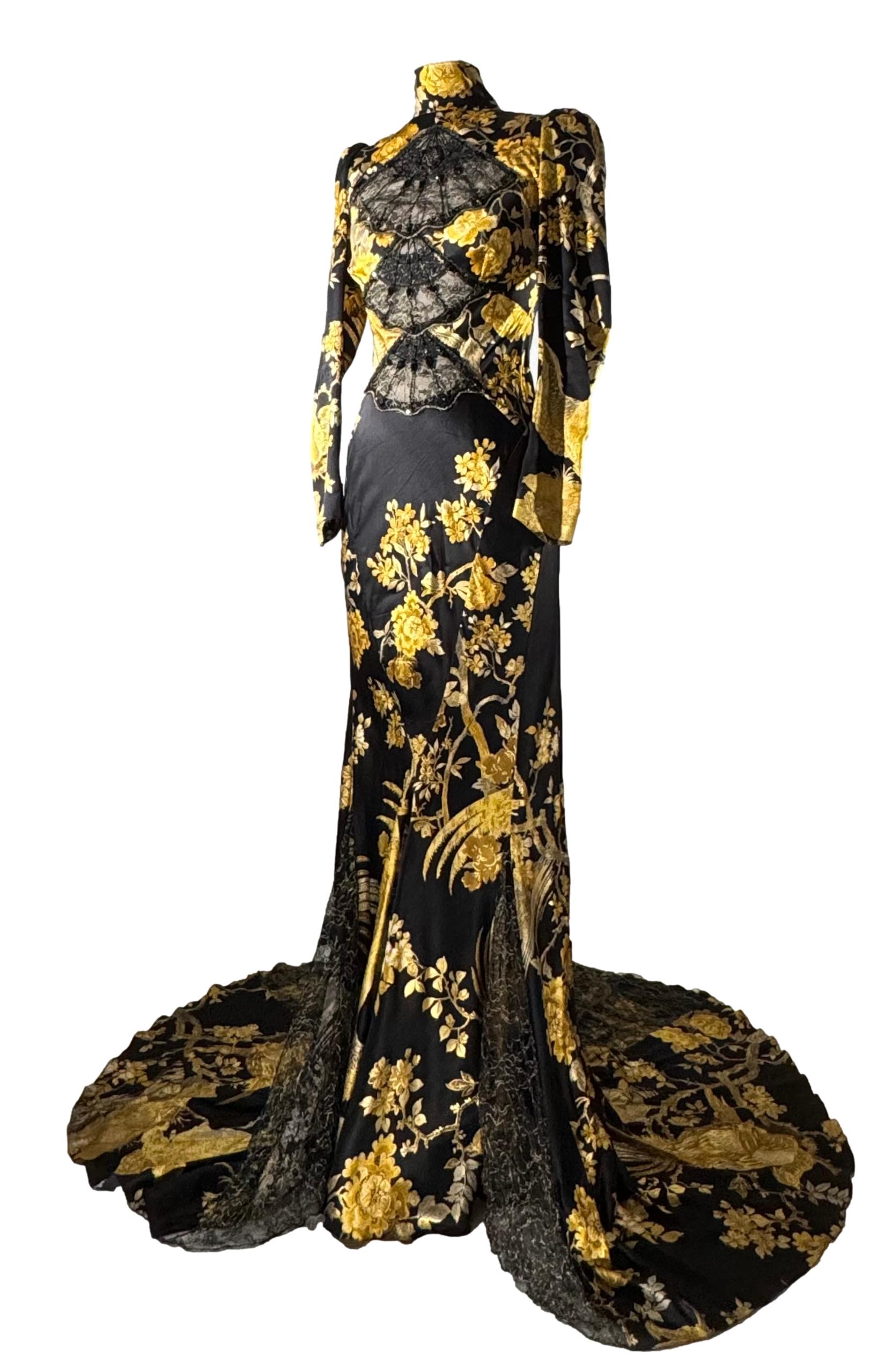 Roberto Cavalli Vintage Schwarz & Gold verschönert Abendkleid F/W 2006 Sz 42IT im Zustand „Gut“ im Angebot in Saint Petersburg, FL
