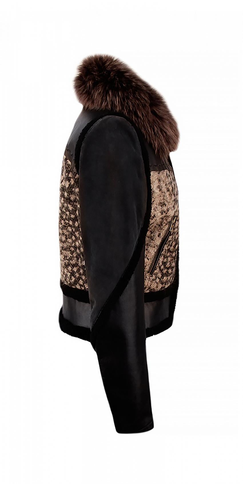 Avant-garde Roberto Cavalli jacket is made of leather with wool inserts and trimmed with fur. 
Two pockets, front zip closure.

2000s, Italy.
Content: wool, mohair, leather, fur

Size S

Bust approx. 33.8
