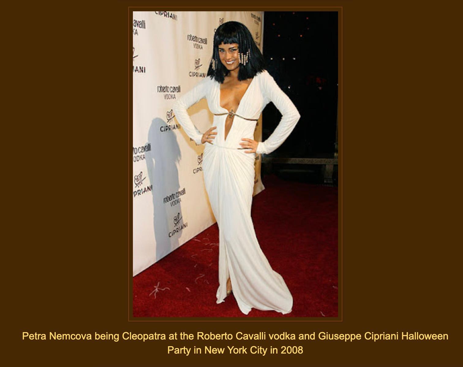 Beige Roberto Cavalli Vintage F/W 2007 White Pleated Gold Snake Cleopatra Dress Gown