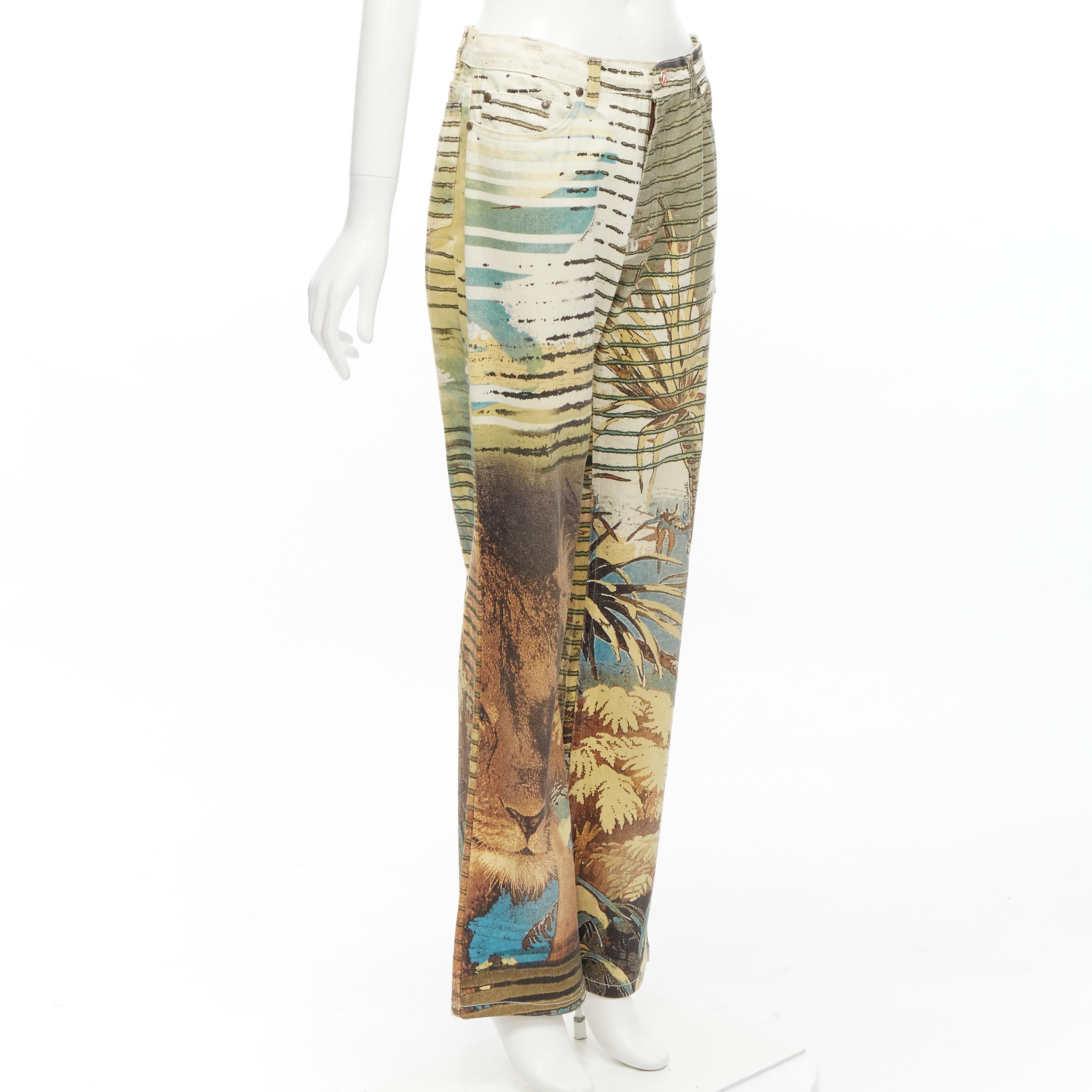 ROBERTO CAVALLI Vintage lion jungle stripes print cotton flared pants S
Reference: CNLE/A00192
Brand: Roberto Cavalli
Designer: Roberto Cavalli
Material: Cotton, Elastane
Color: Beige, Blue
Pattern: Animal Print
Closure: Zip Fly
Made in: