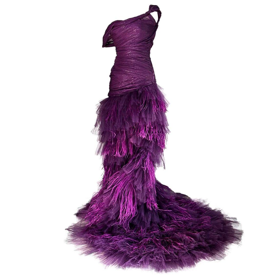 Roberto Cavalli Vintage Pasarela - Vestido de noche de plumas moradas Otoño/Invierno 2005 Talla 40IT