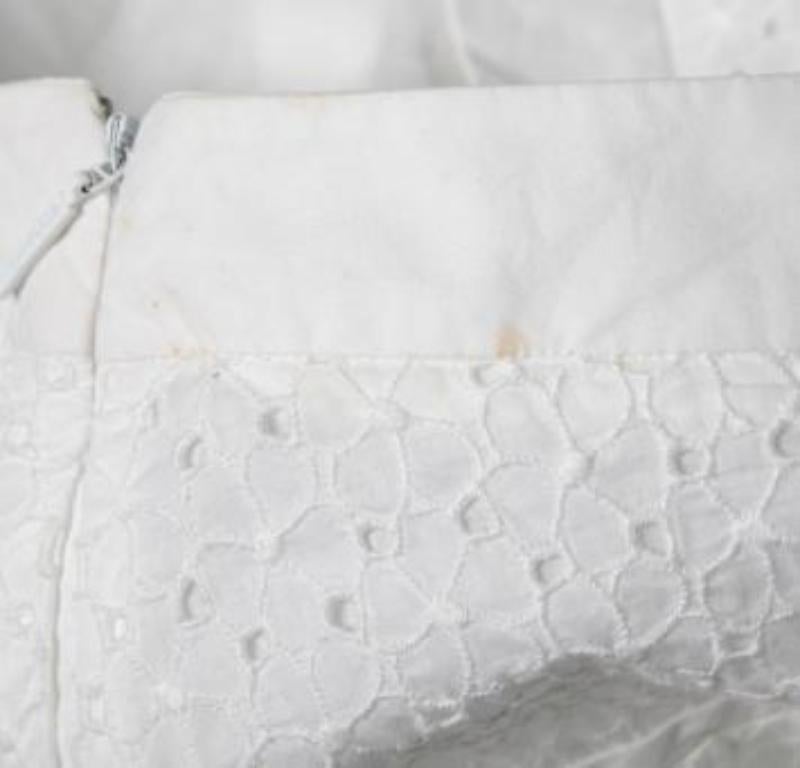 Mini-jupe blanche Broderie Anglaise en coton et dentelle Roberto Cavalli S en vente 5