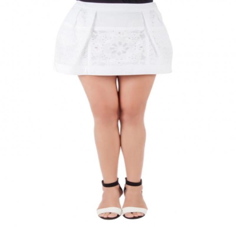 Mini-jupe blanche Broderie Anglaise en coton et dentelle Roberto Cavalli S Pour femmes en vente