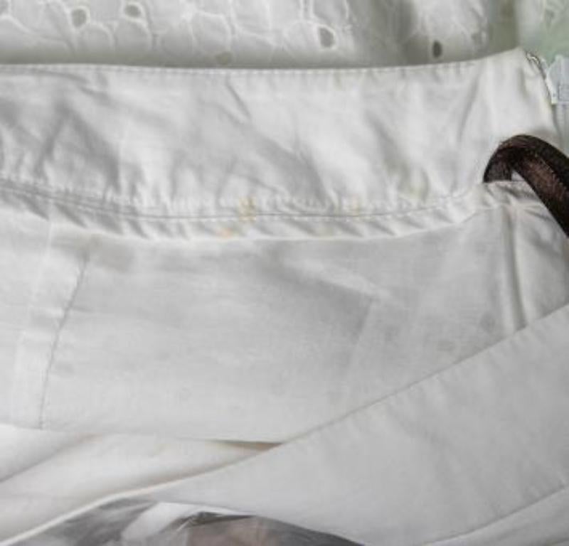 Mini-jupe blanche Broderie Anglaise en coton et dentelle Roberto Cavalli S en vente 4