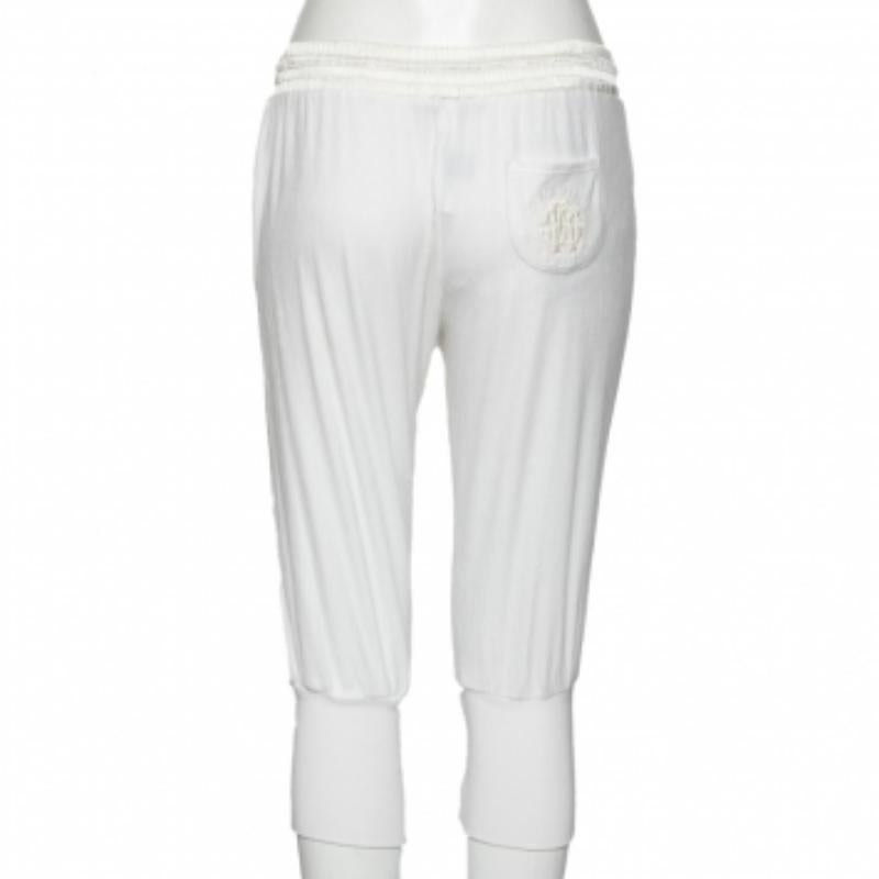 Roberto Cavalli Weiße Baumwoll-Rippstrick-Jogginghose mit Details M im Zustand „Gut“ im Angebot in Dubai, Al Qouz 2