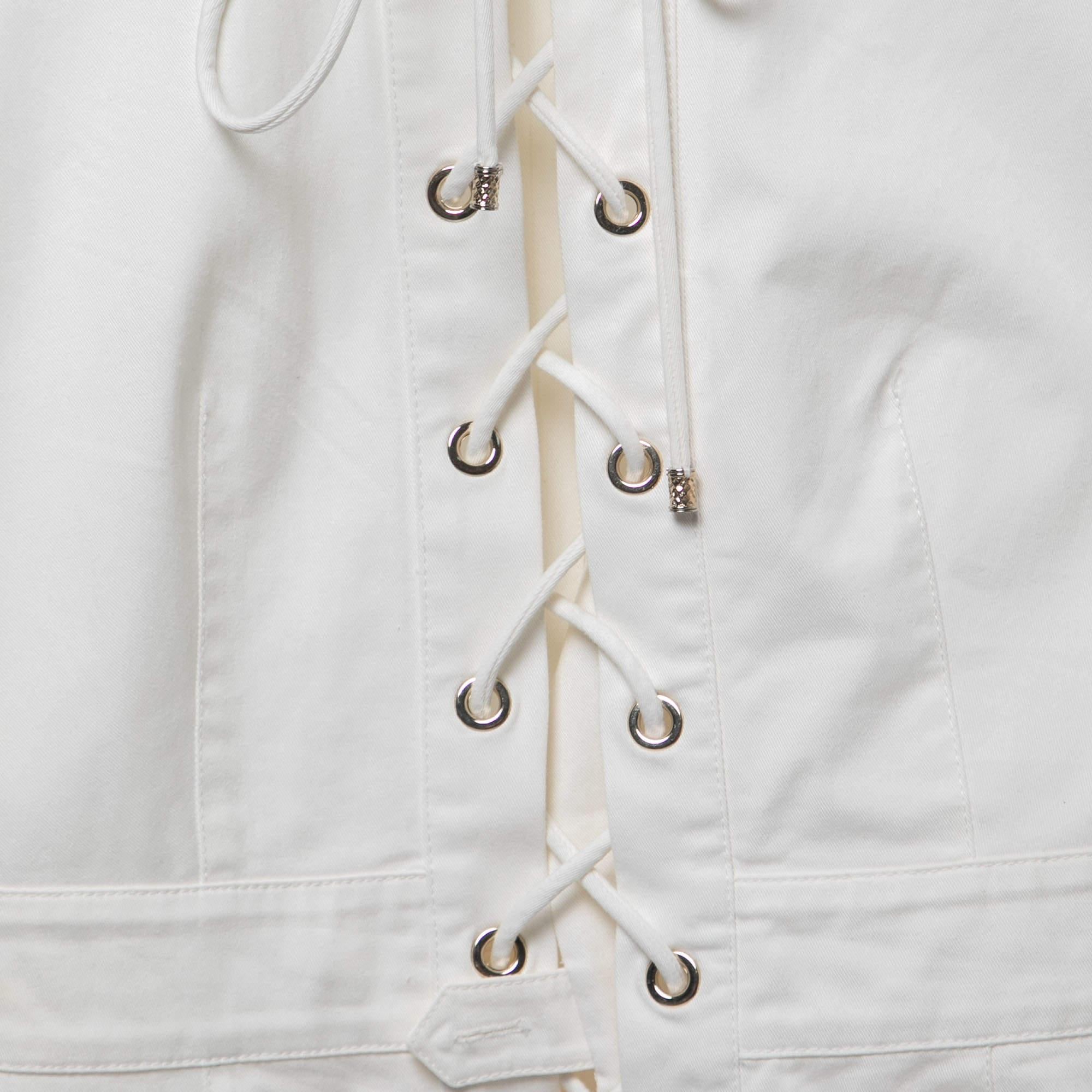Roberto Cavalli Mono con cordones de sarga de algodón blanco en Bueno estado para la venta en Dubai, Al Qouz 2