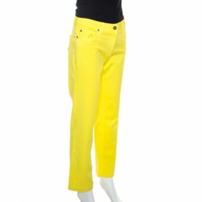 Roberto Cavalli Yellow Denim Embroidered Back Pocket Jeans M In condizioni buone in vendita a Dubai, Al Qouz 2