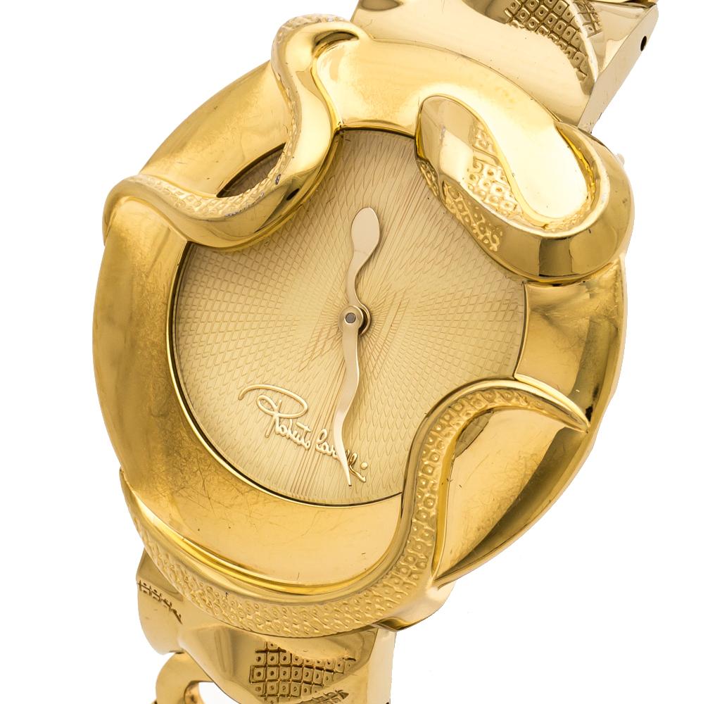 This Roberto Cavalli watch is an elegant addition to your collection. Its gold-plated case gives it an unparalleled level of class, matched perfectly with the gold-plated stainless steel bracelet. The bezel features a wrap-around snake, adding a