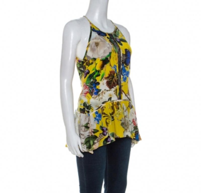Roberto Cavalli Top sin mangas de seda estampado amarillo con detalle de encaje M en Bueno estado para la venta en Dubai, Al Qouz 2