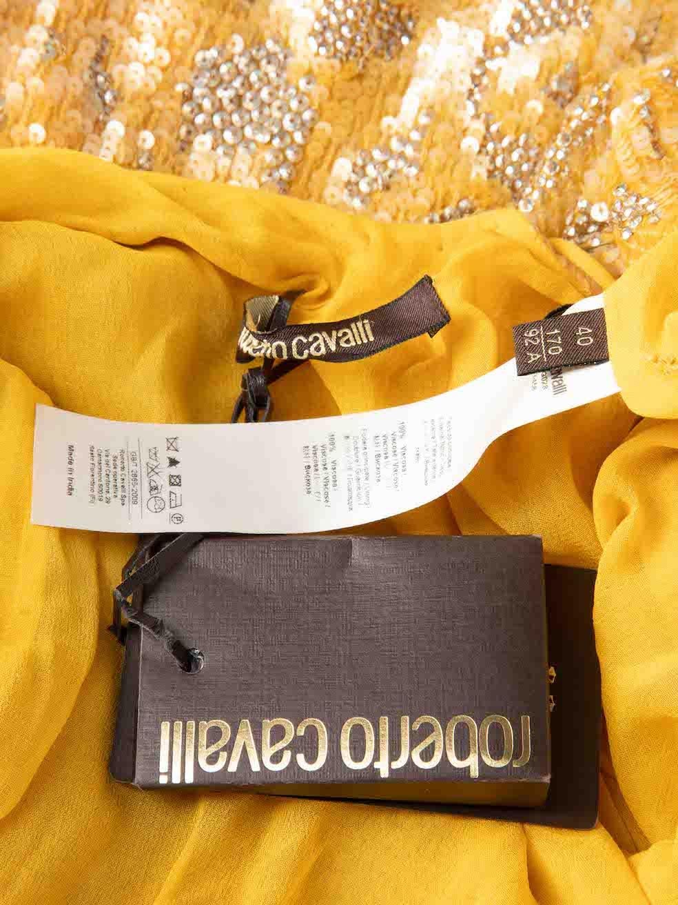 Roberto Cavalli, mini robe dos nu jaune à sequins, taille S en vente 2