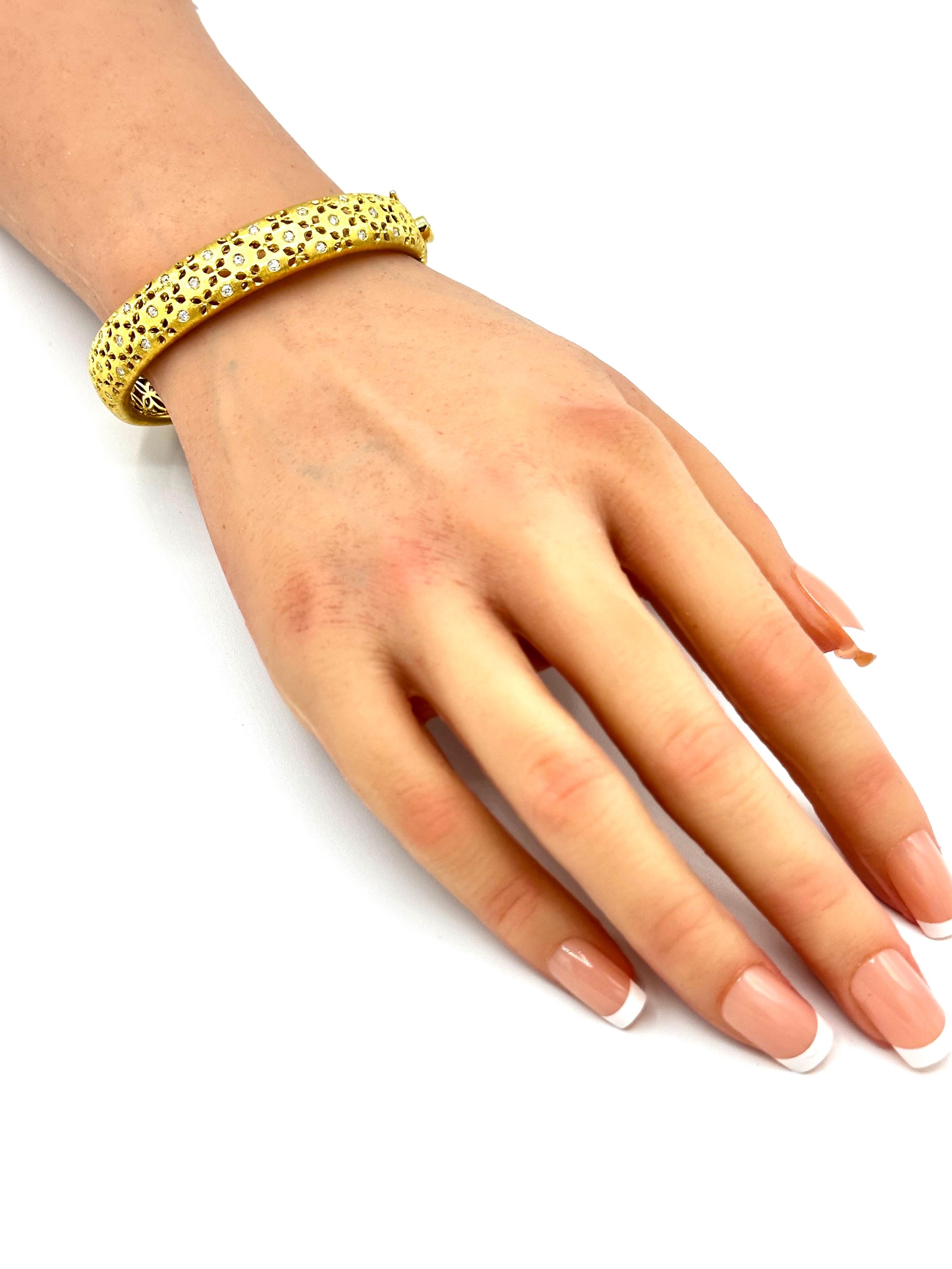 Roberto Coin Bracelet jonc en or jaune 18 carats et diamants de 0,80 carat en vente 5
