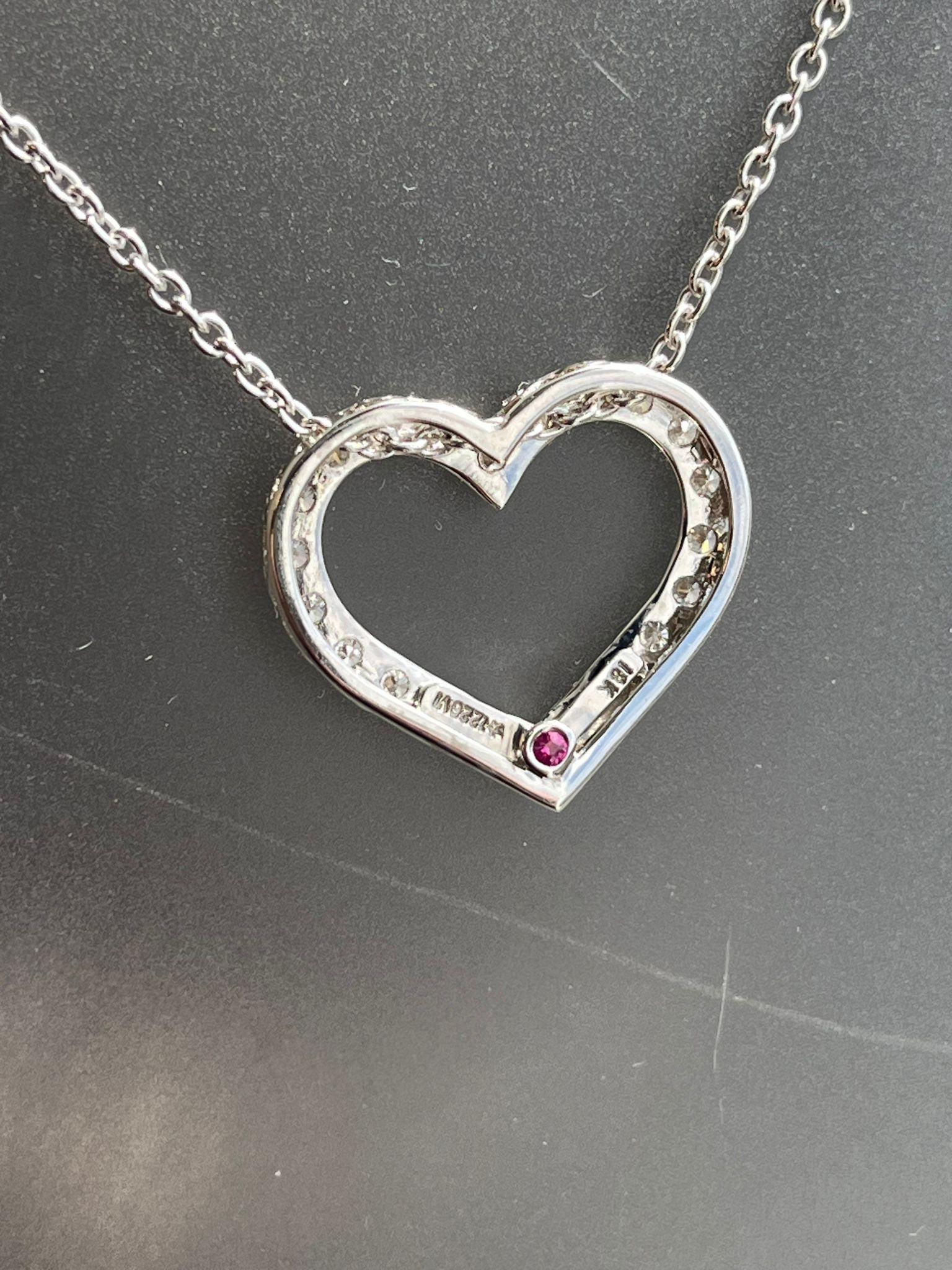 Roberto Coin 1.75ctw Vintage Open Heart Diamond Necklace Pendant 18K White Gold For Sale 5