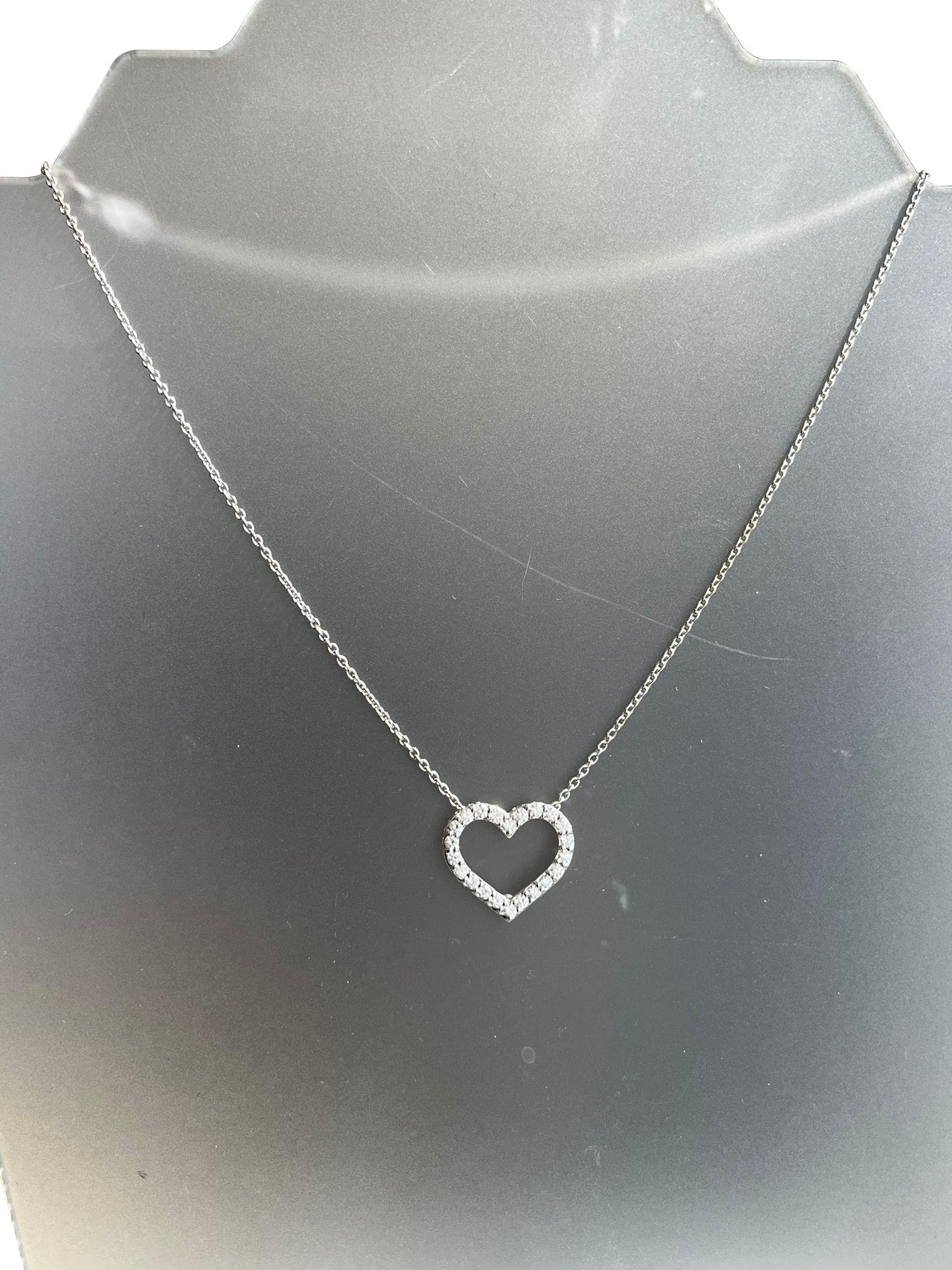 Roberto Coin 1.75ctw Vintage Open Heart Diamond Necklace Pendant 18K White Gold For Sale 2