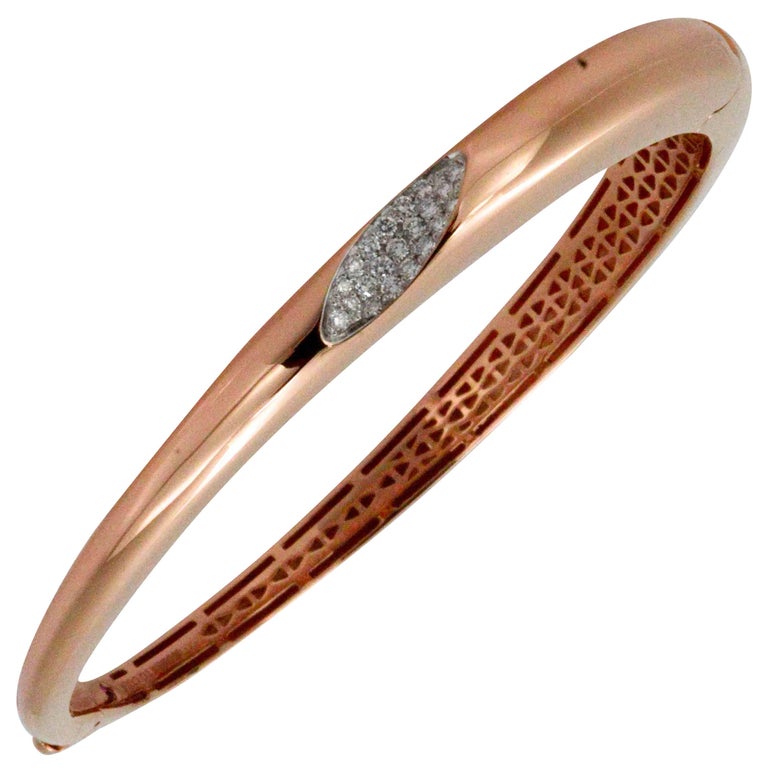 Roberto Coin 18 Karat Rose Gold Italian Hinged Bangle Bracelet at 1stdibs