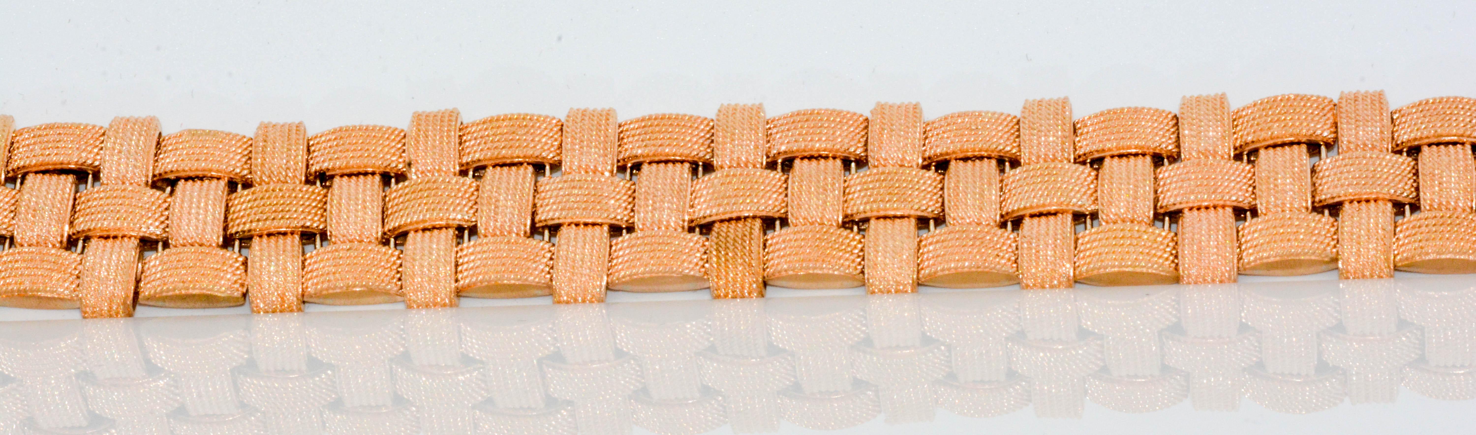 Roberto Coin 18 Karat Rose Gold Three-Row Woven Bracelet with Diamond Clasp In Excellent Condition In Dallas, TX