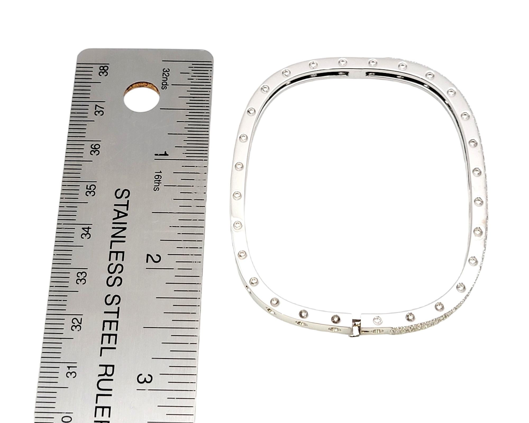 Roberto Coin Bracelet jonc carré Pois Moi en or blanc 18 carats avec pavé de diamants en vente 12