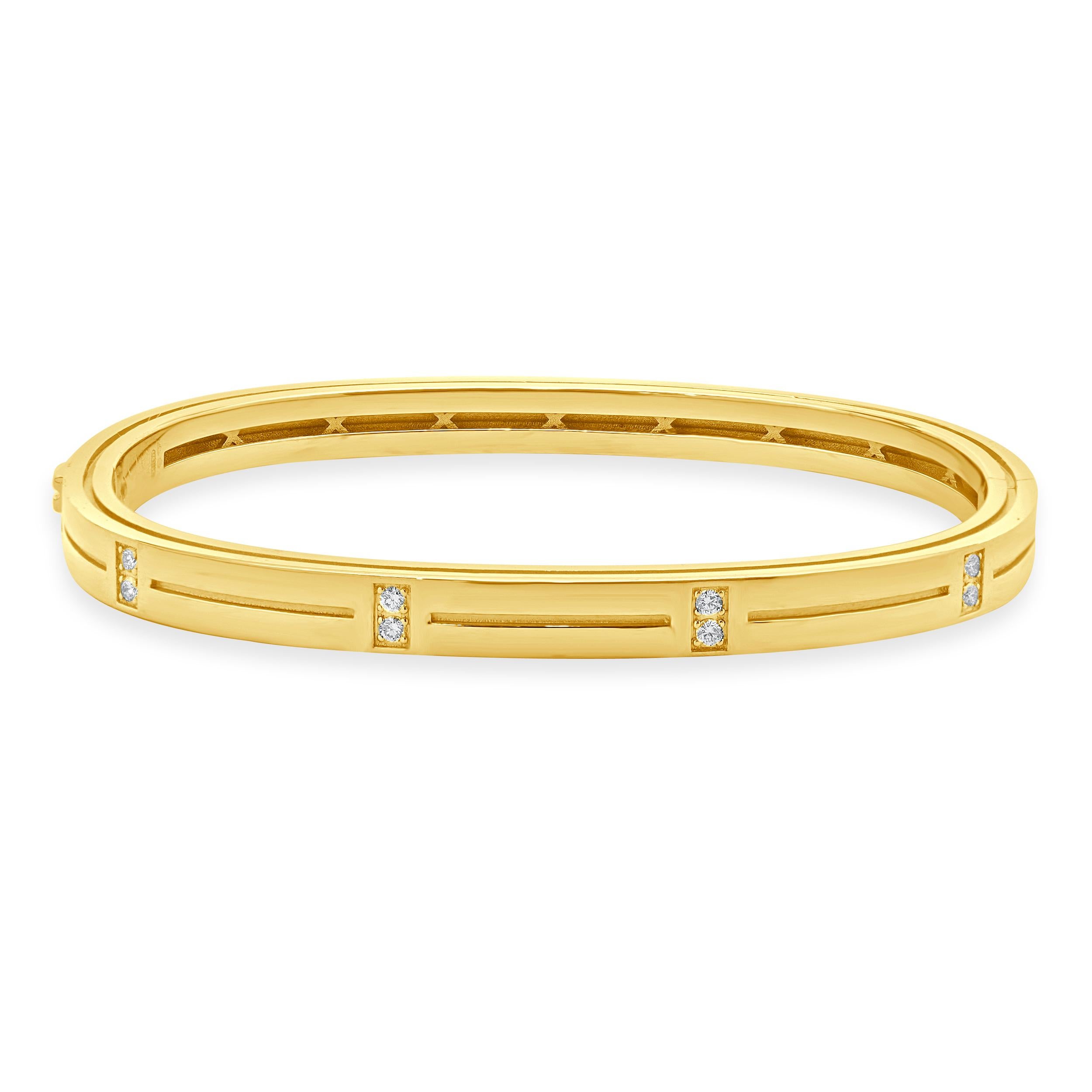 Roberto Coin 18 Karat Yellow Gold Diamond Station Bangle Bracelet