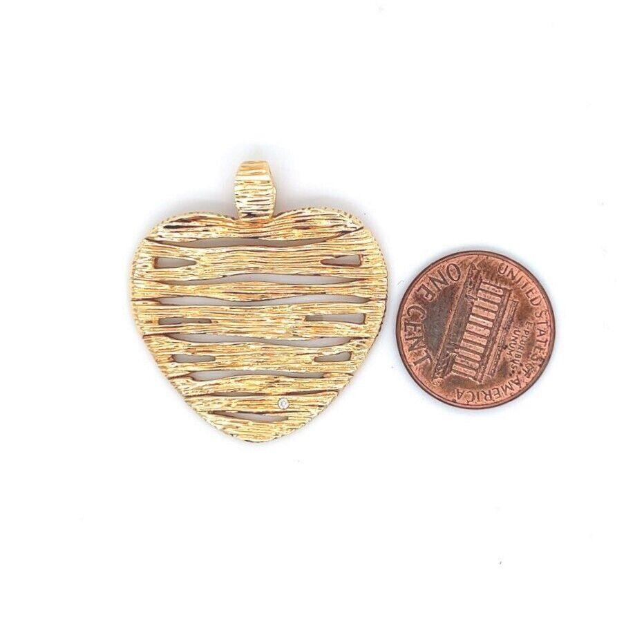 Women's or Men's Roberto Coin 18 Karat Yellow Gold Elephantino Heart Pendant