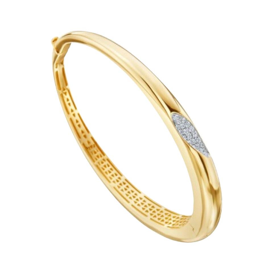 Roberto Coin 18 Karat Yellow Gold Hinged Bangle Bracelet with Diamond Accent