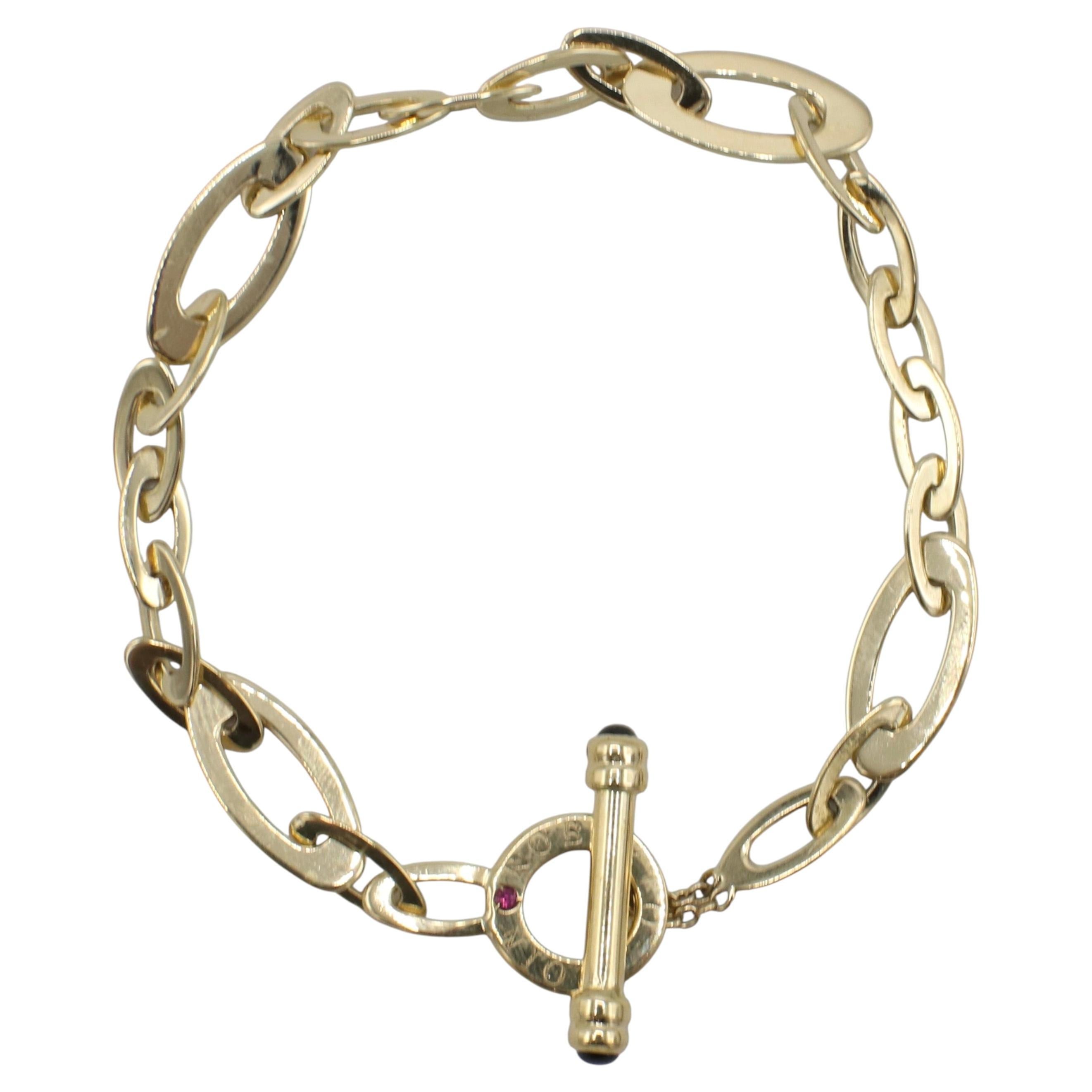 Roberto Coin 18 Karat Yellow Gold Oval Link Chain Toggle Closure Bracelet For Sale