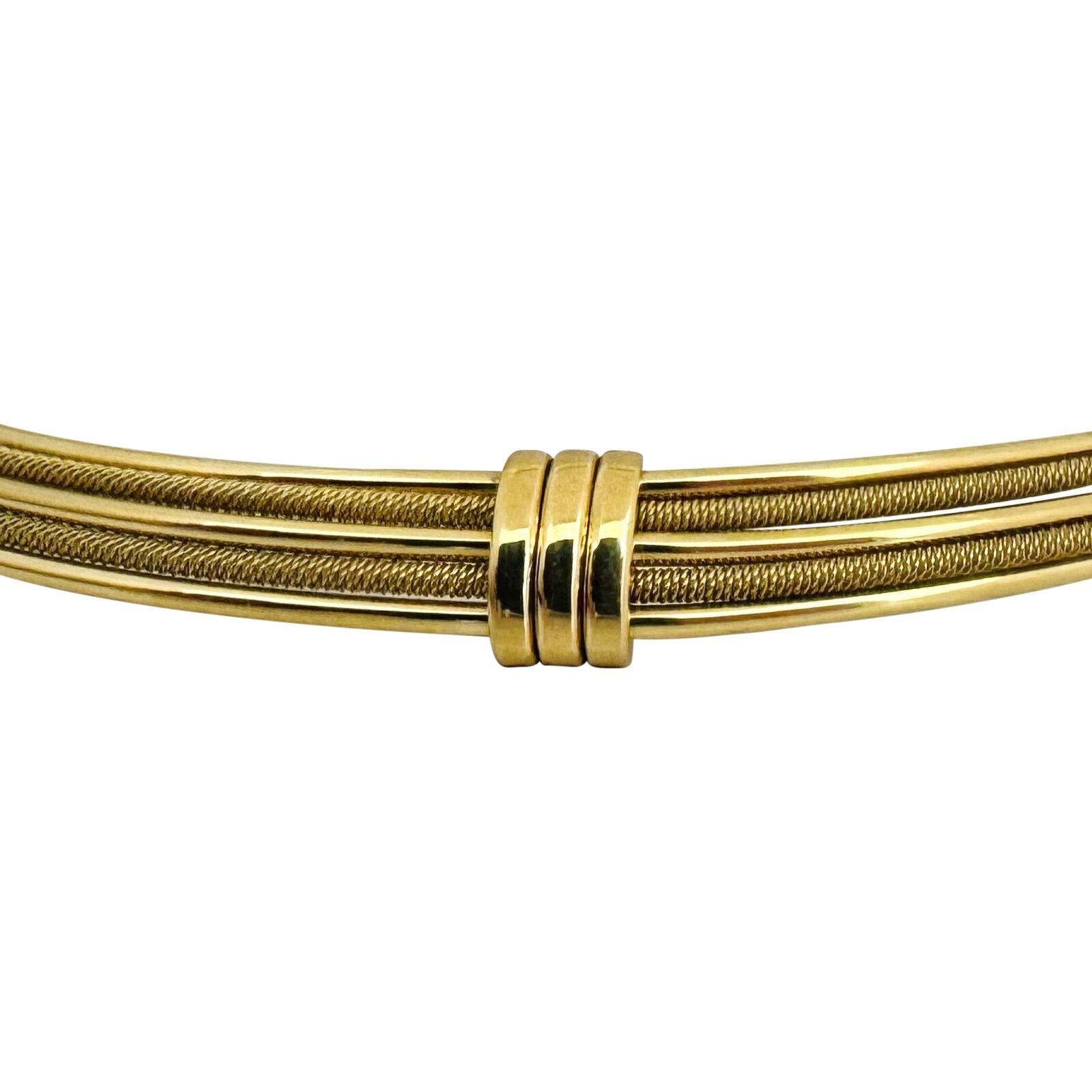 Women's or Men's Roberto Coin 18 Karat Yellow Gold Vintage Flex Choker Necklace Italy 