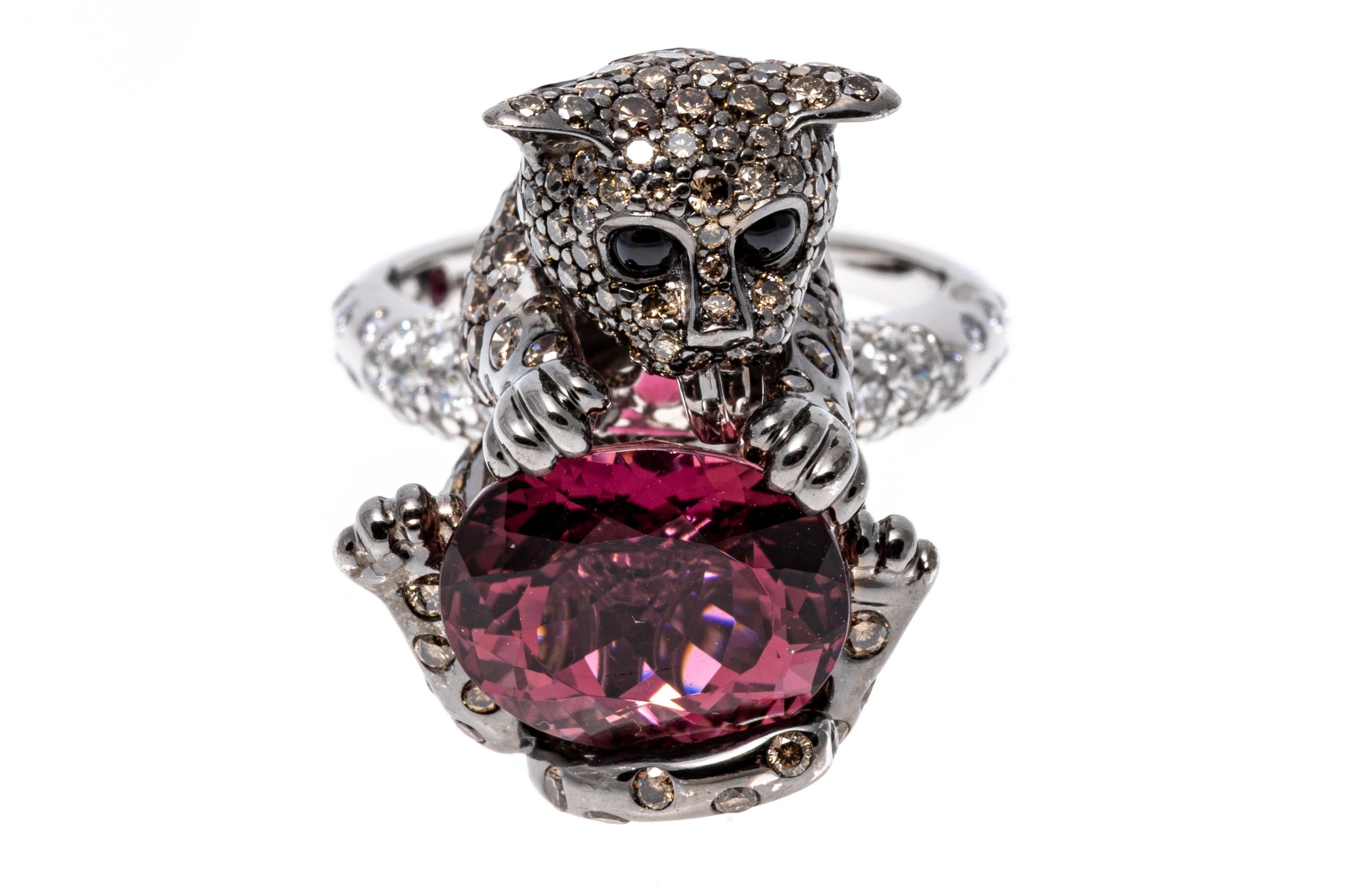 Contemporary Roberto Coin 18k Pave Diamond and Tourmaline Cat Ring For Sale