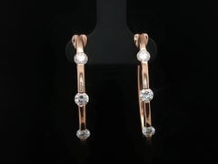 Roberto Coin Pendientes de aro ovalados de oro rosa de 18 quilates y diamantes de 0,90 ctw y 3 piedras