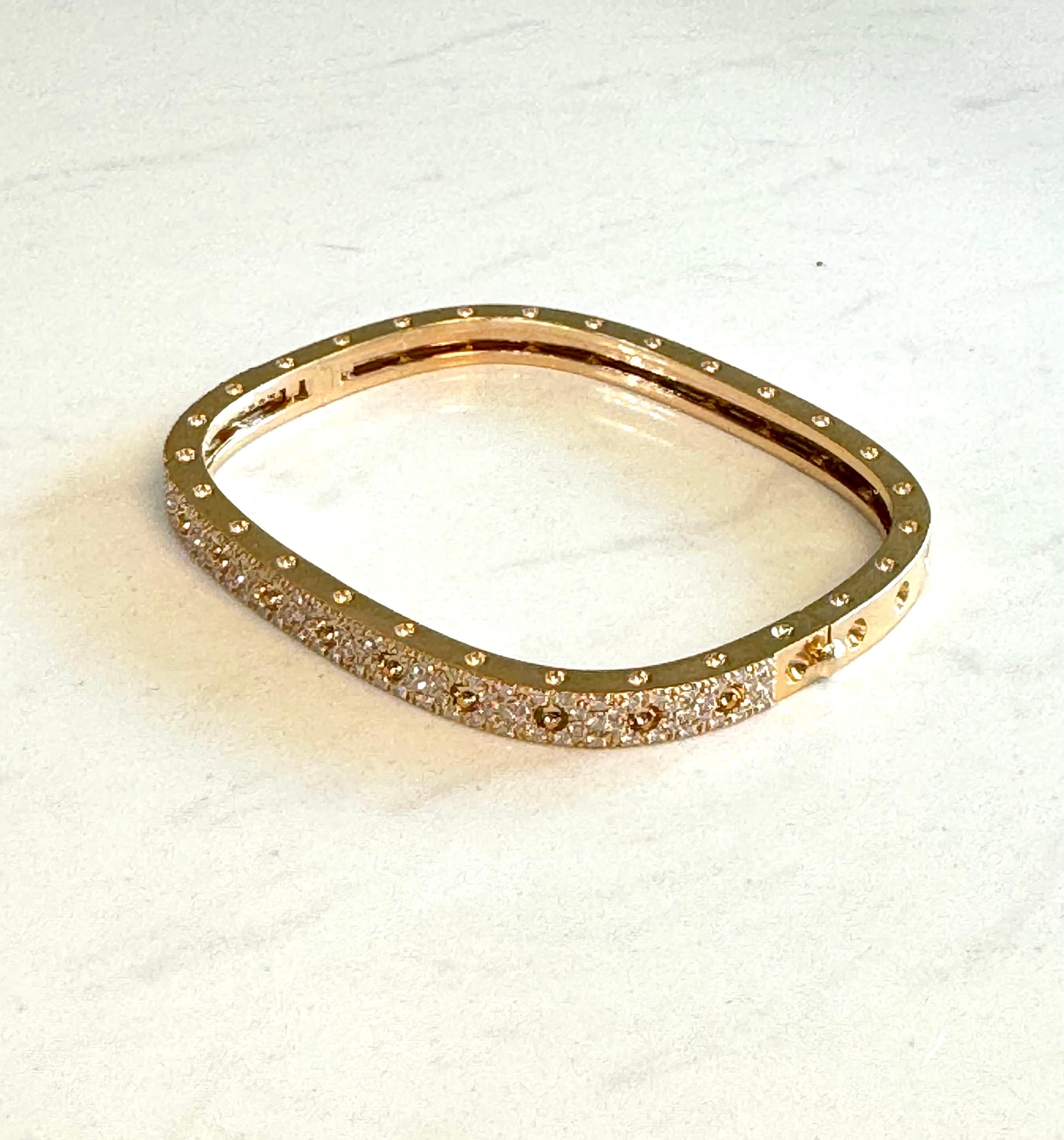 Roberto Coin Armreif Pois Moi, Münze 18K Roségold Diamant (Moderne) im Angebot