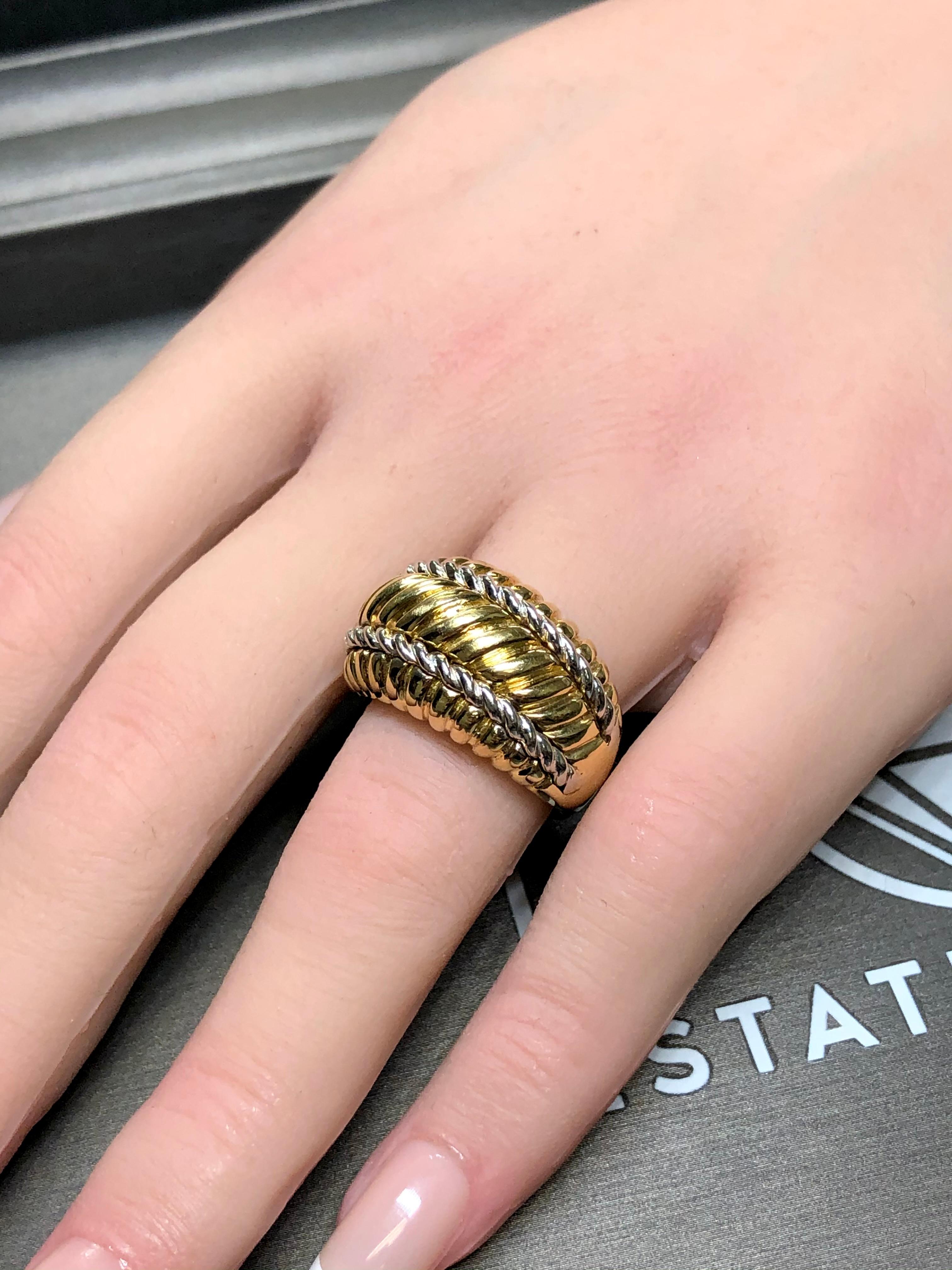 ROBERTO COIN 18K Scallop Rope Dome Cocktail Two Tone Ring Sz 7.75 For Sale 1
