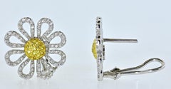 Roberto Coin 18 Karat White and Intense Fancy Yellow Diamond Daisy Earrings