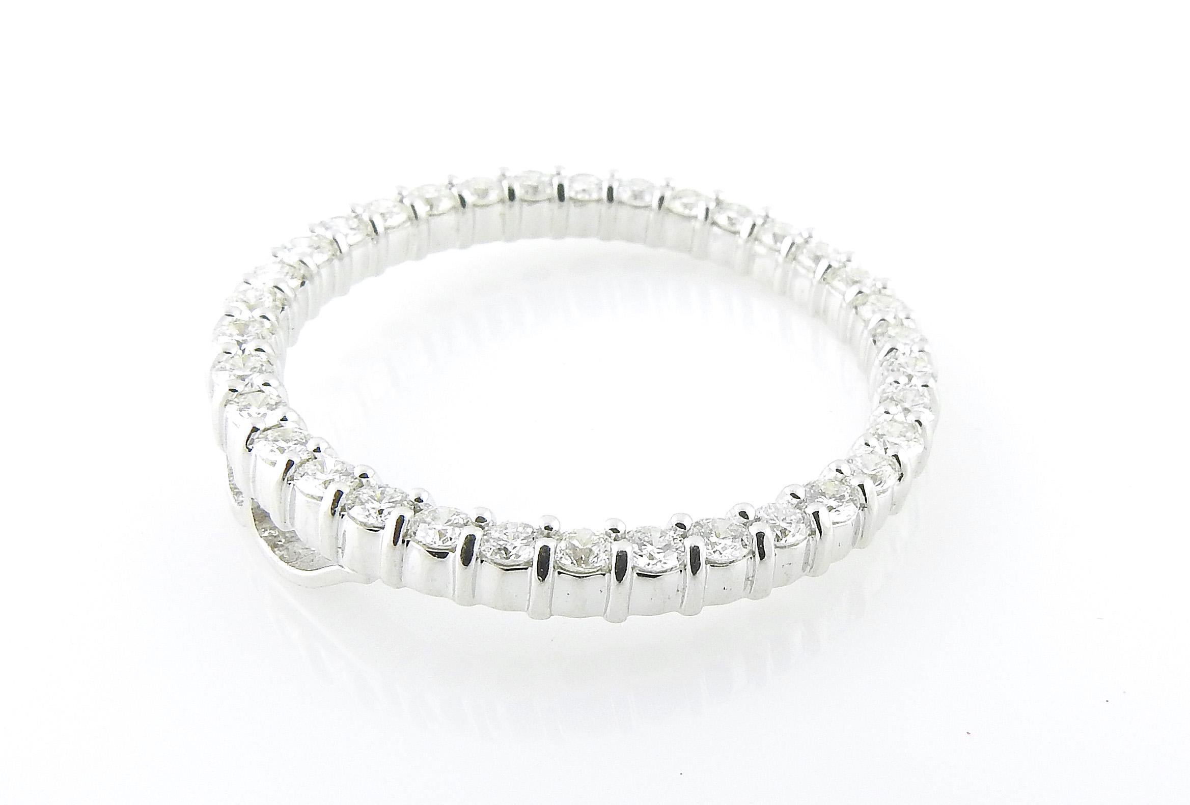 Round Cut Roberto Coin 18K White Gold Diamond Circle of Life Pendant 1.03cts