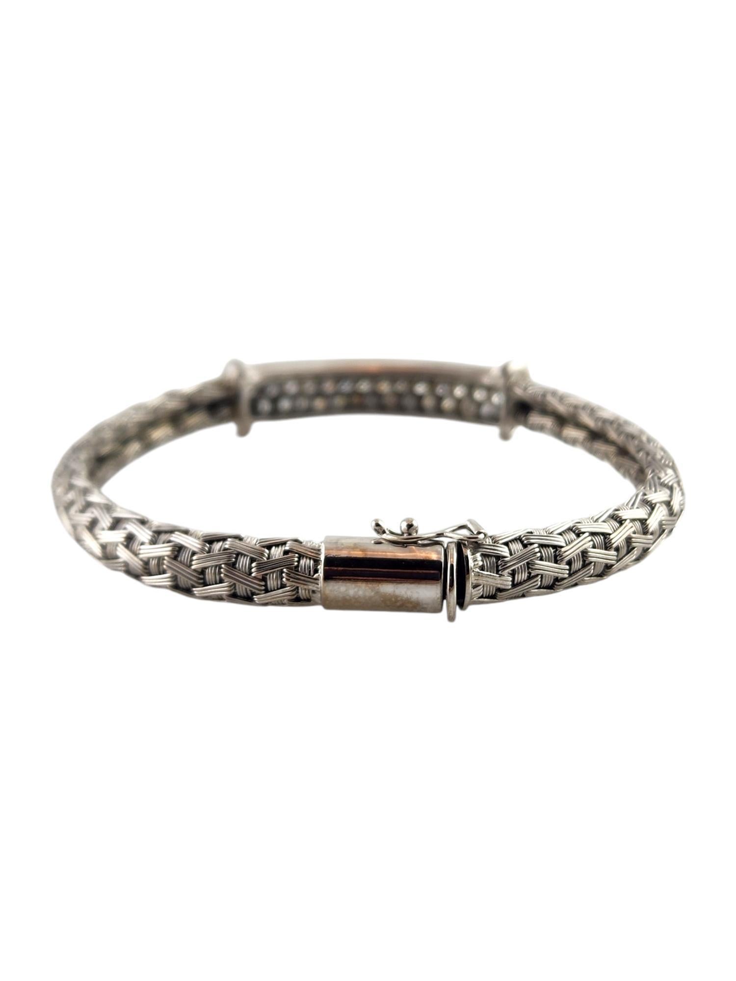 Round Cut Roberto Coin 18K White Gold Silk Weave Diamond Bracelet #18728 For Sale