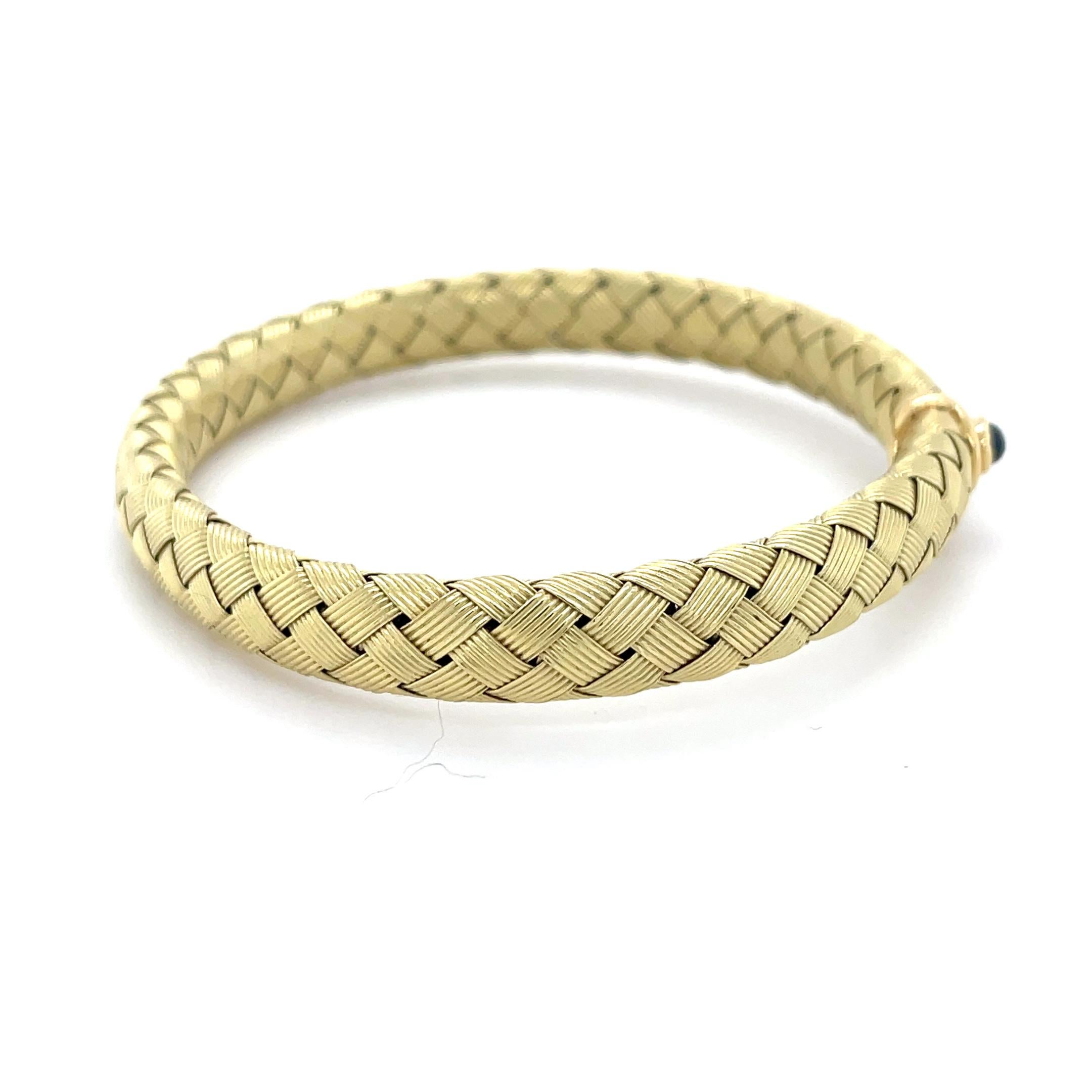 Roberto Coin, 18K Yellow Gold and Sapphire Woven Silk Bracelet In Excellent Condition In Chicago, IL