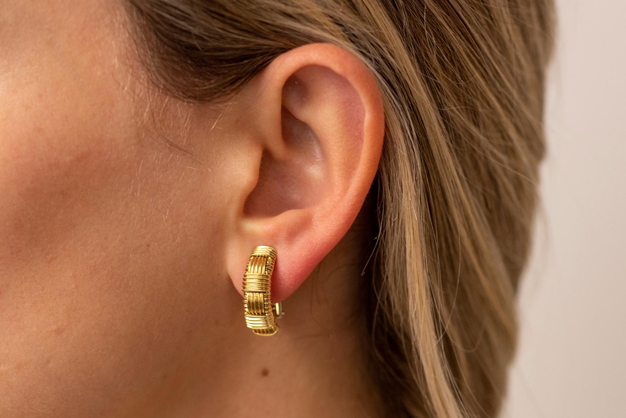 Roberto Coin 18 Karat Yellow Gold Appassionata Earrings 1