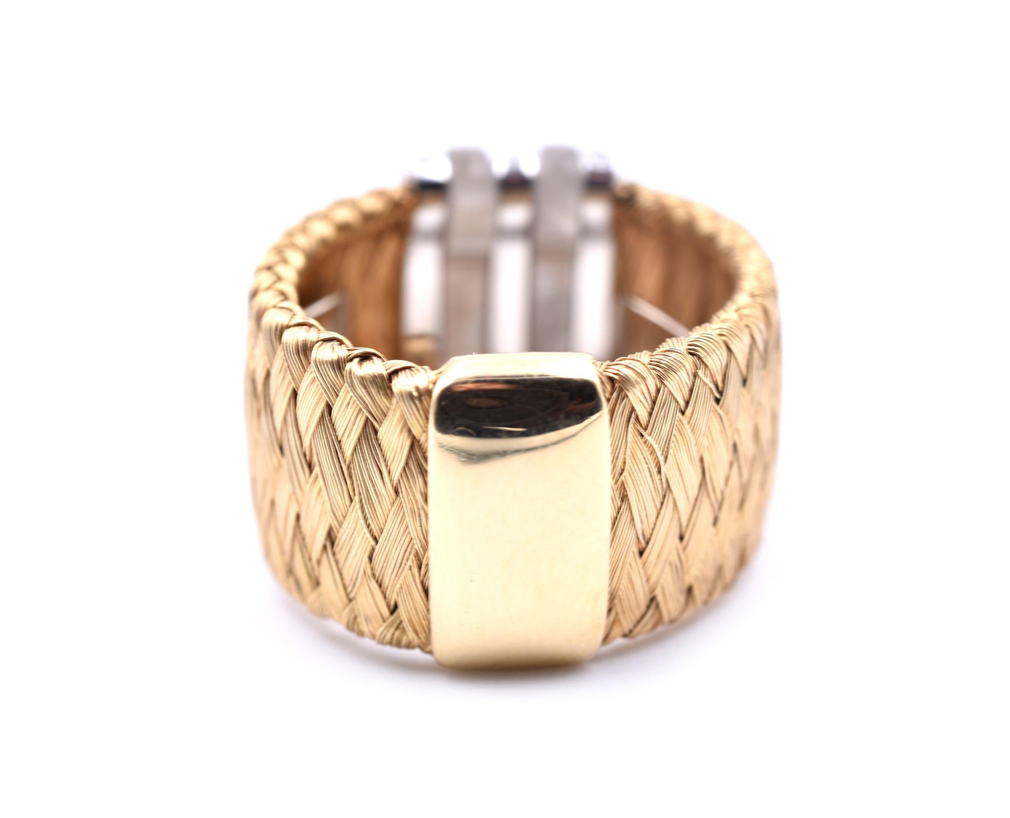 Roberto Coin 18 Karat Yellow Gold Diamond and Mother of Pearl Mesh Band In Excellent Condition In Scottsdale, AZ