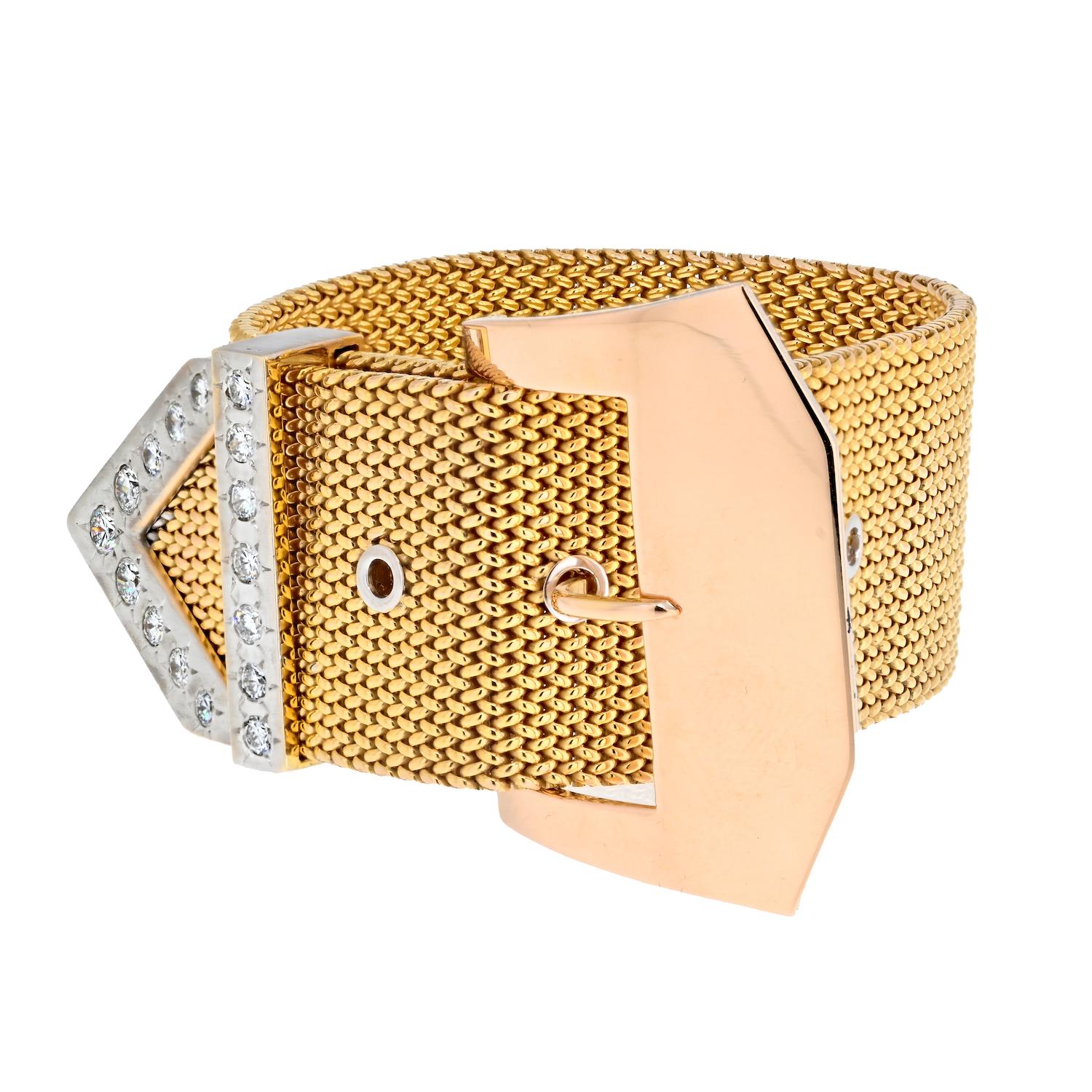 Modern Roberto Coin 18K Yellow Gold Diamond Belt Buckle Bracelet For Sale