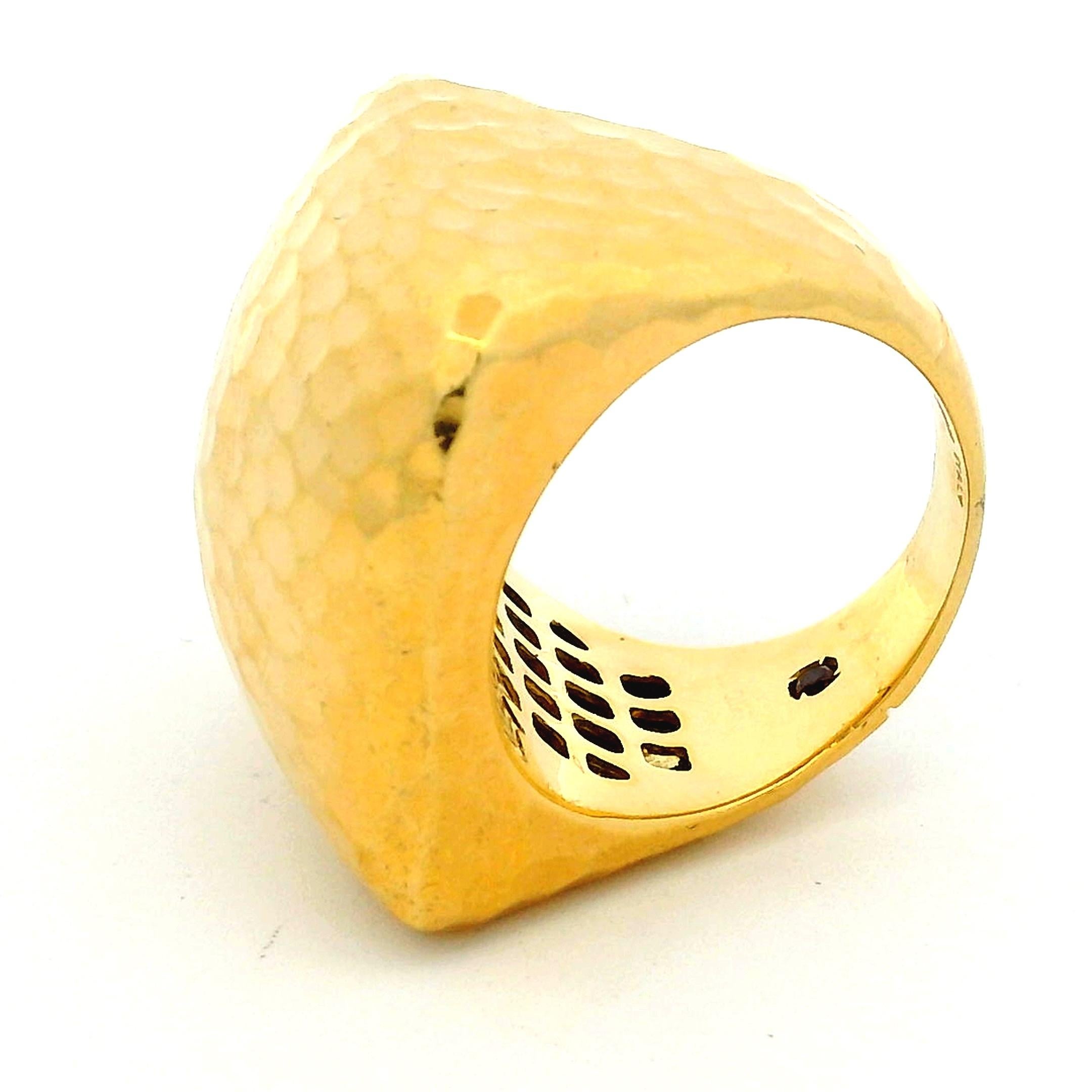 Roberto Coin Bague dôme martelée en or jaune 18K, finition italienne Martellato 3