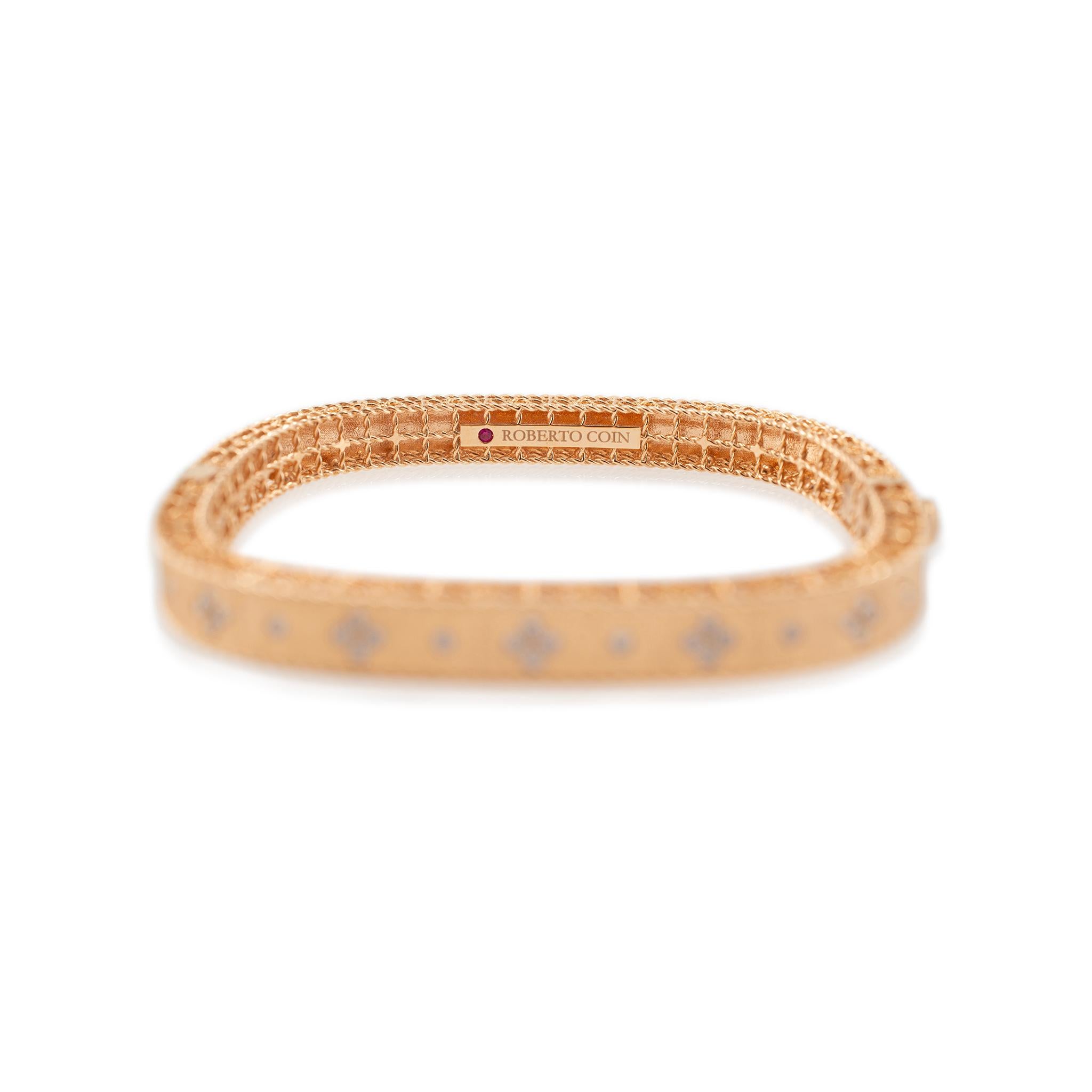 Marke: Roberto Coin

Geschlecht: Damen 

Metall Typ: 18K Gelbgold

Länge: 6,00 Zoll

Breite: 6,80 mm

Gewicht: 20,56 Gramm

Eine Damen satiniert 18K Gelbgold Diamant und Rubin Armreif. Das Metall wurde getestet und es wurde festgestellt, dass es
