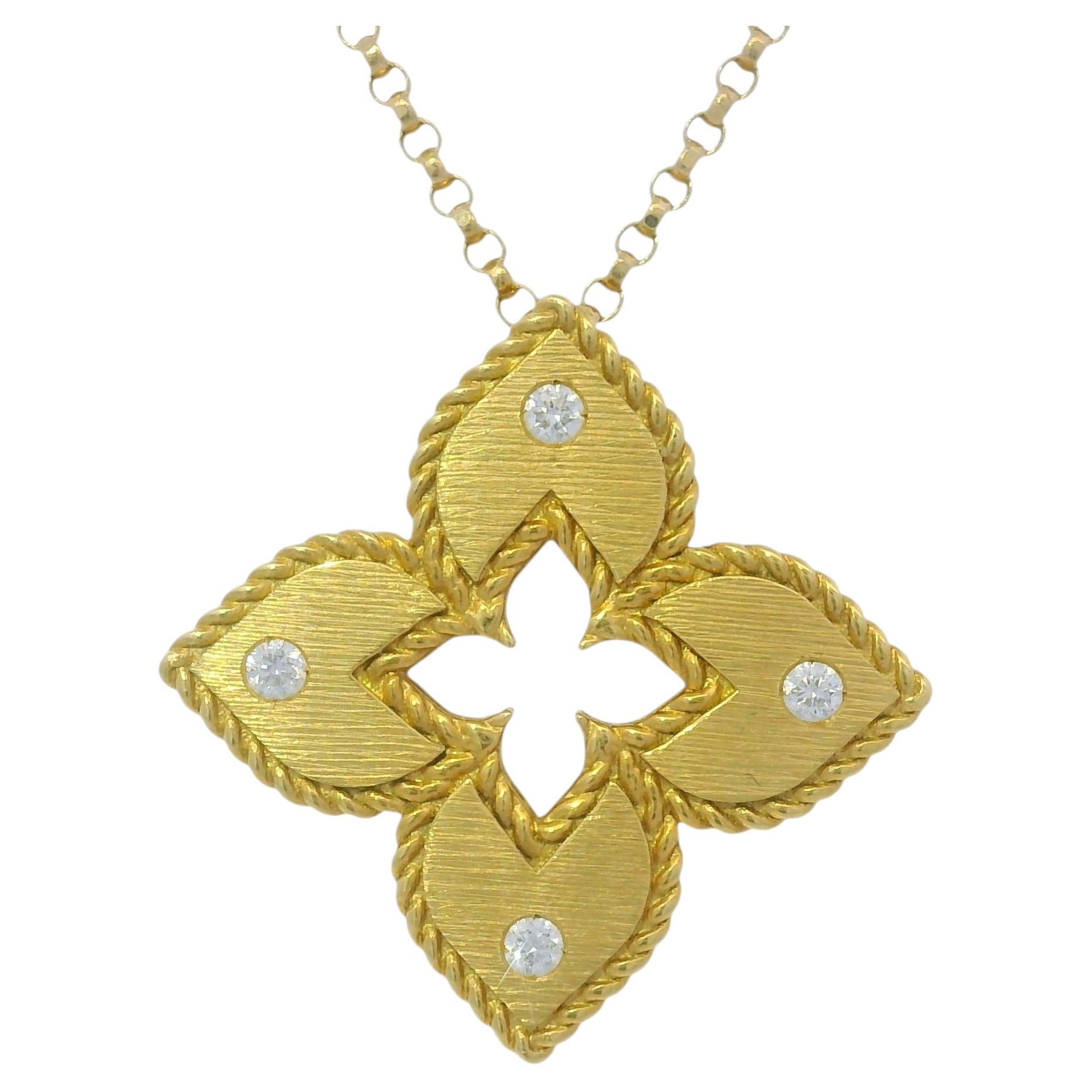 Collier Roberto Coin en or jaune 18 carats avec pendentif « Venetian Princess » orné de diamants et de satin