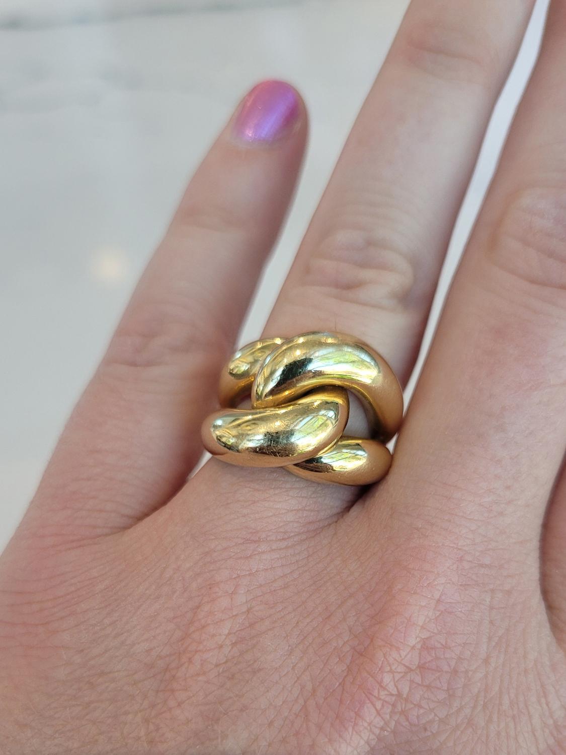Vintage-Ring mit klobigem Knoten von Roberto Coin. Größe 6.